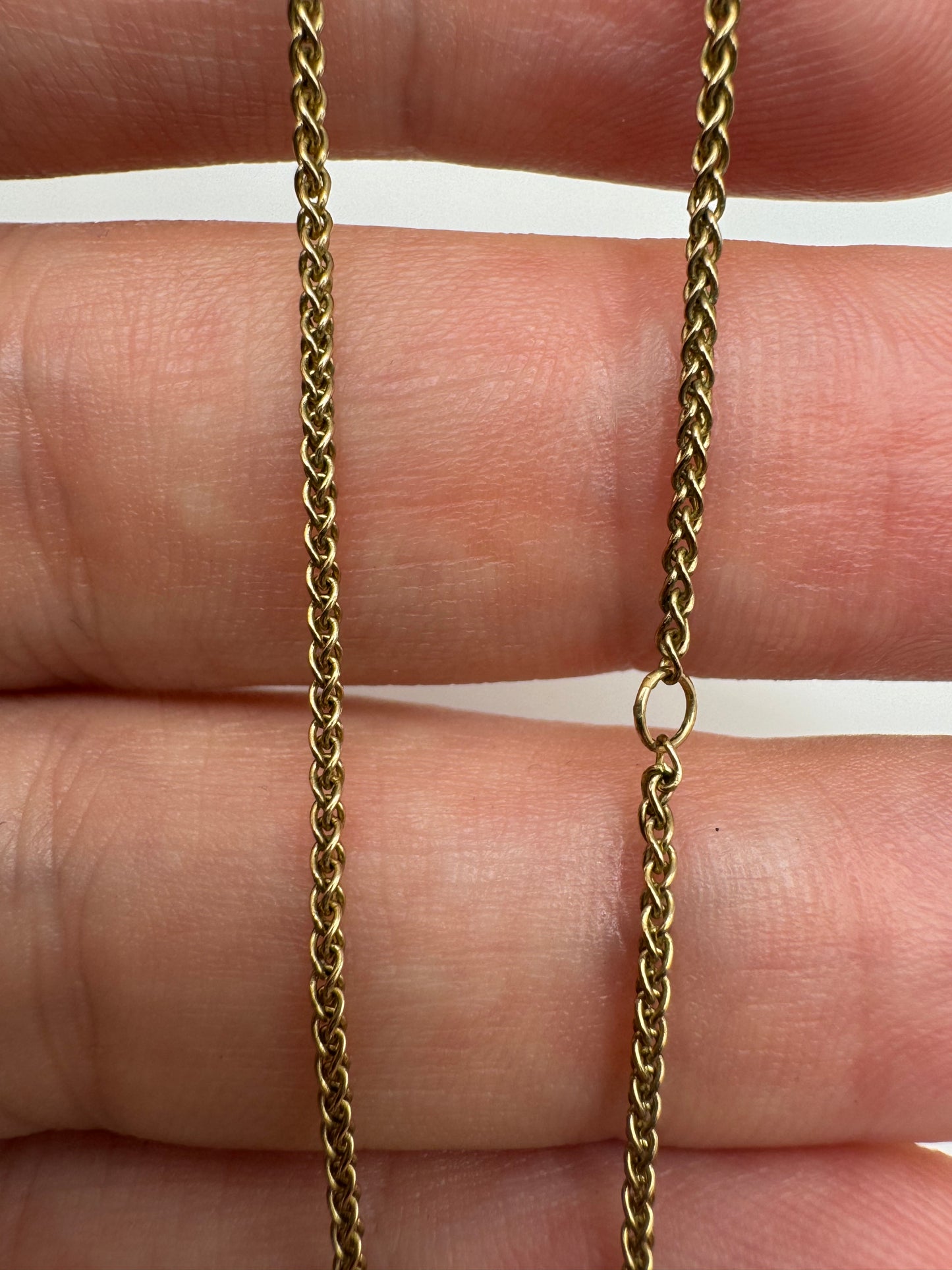 9ct gold chain 26