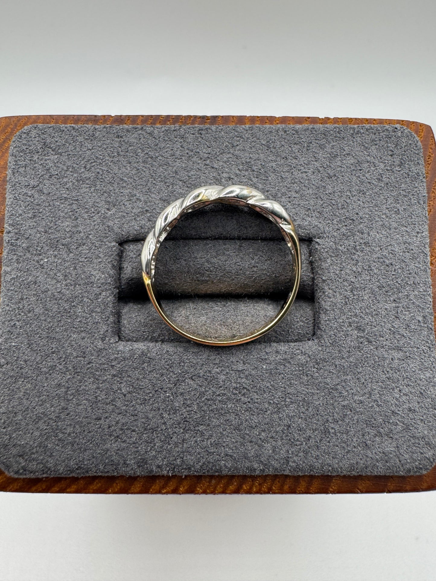 9ct two tone gold diamond ring