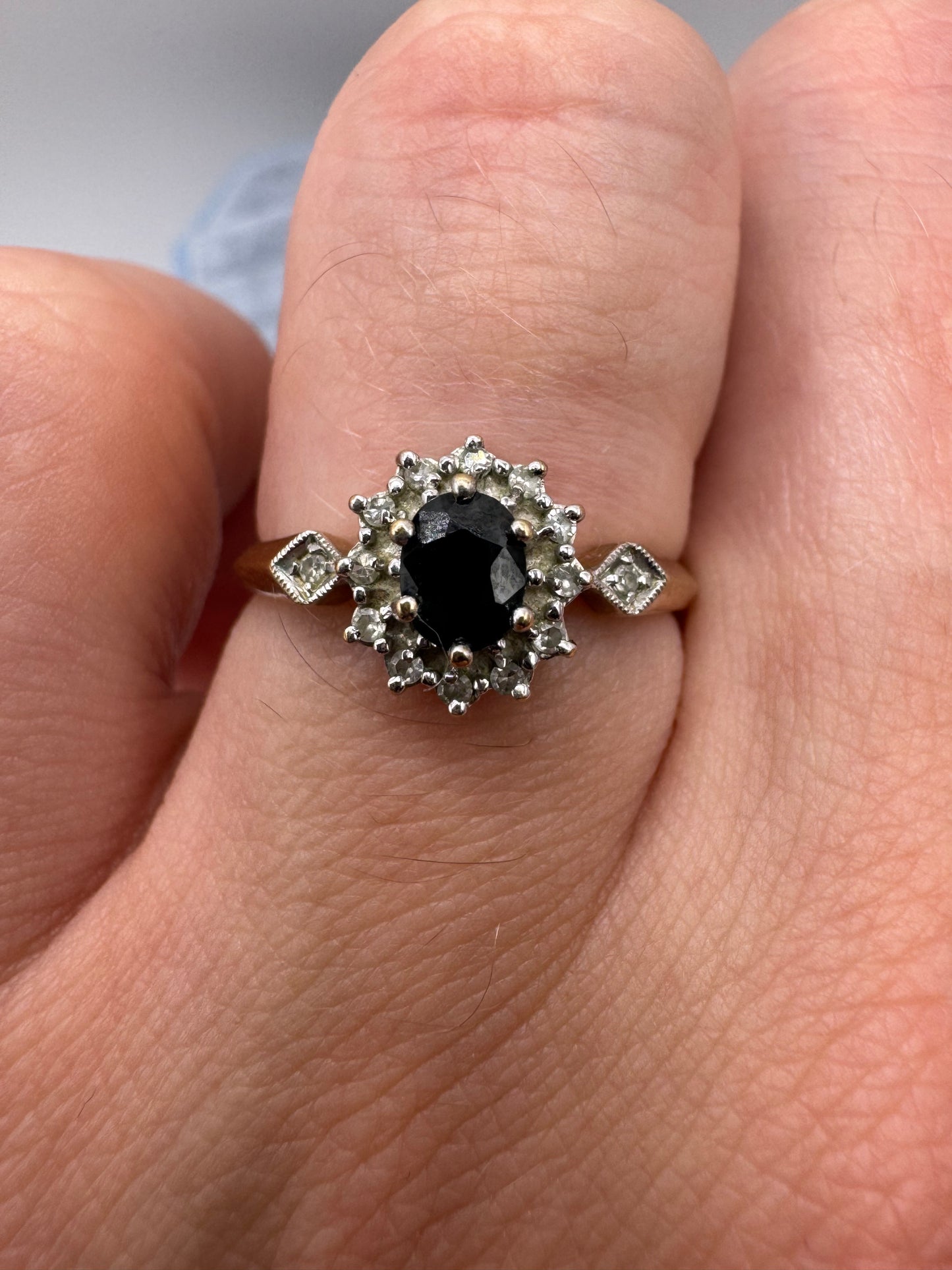 9ct gold sapphire and diamond ring