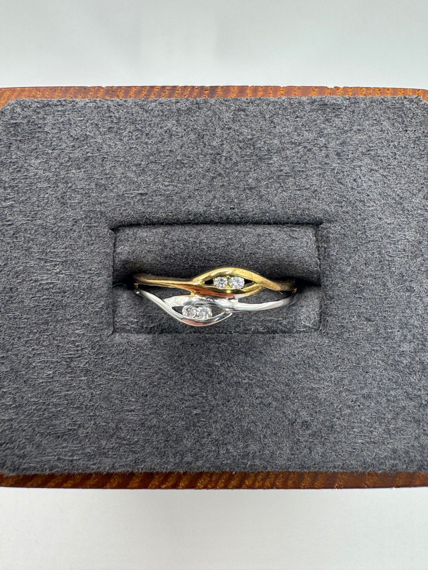 9ct two-tone gold cz ring