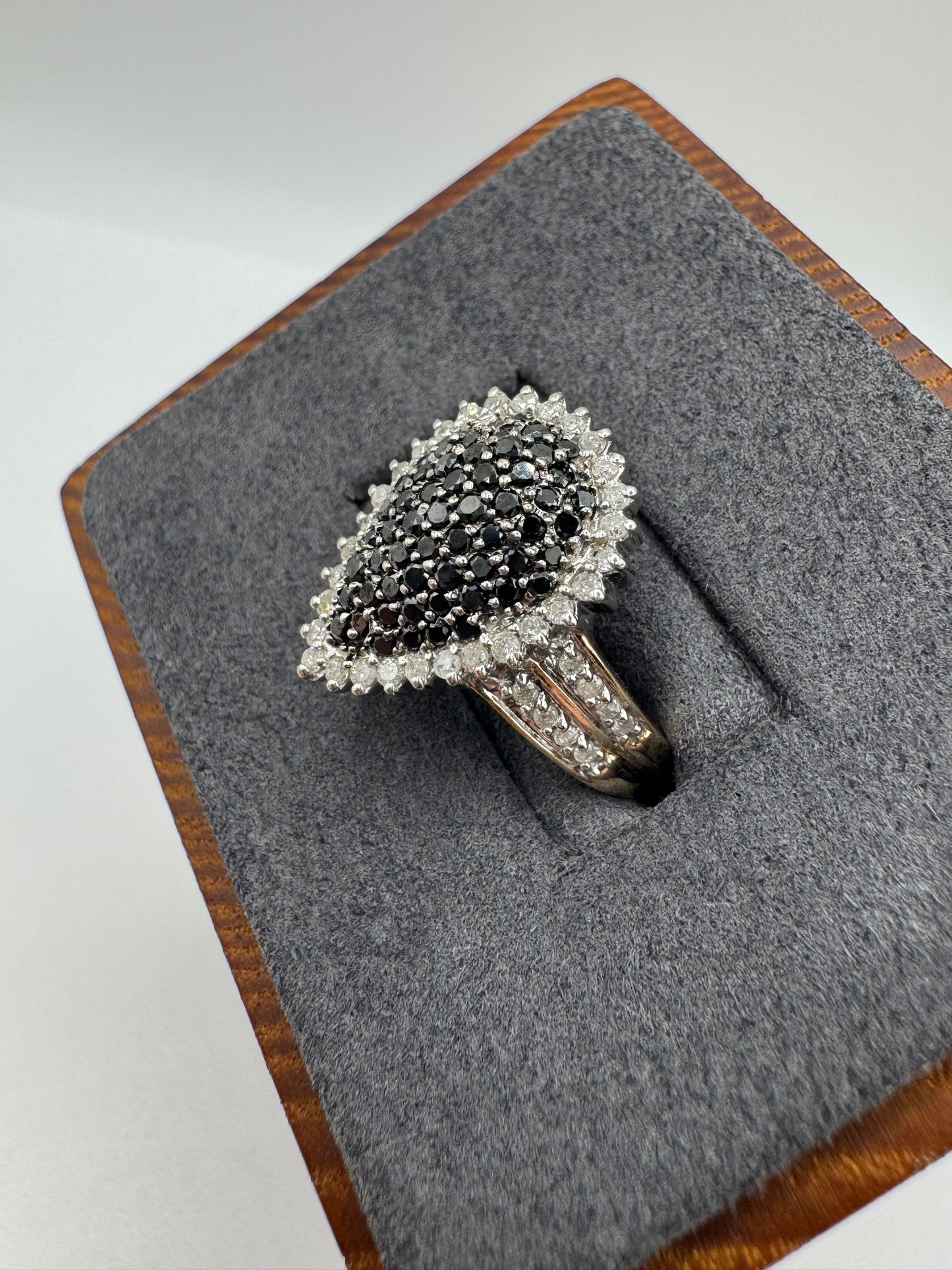 9ct gold diamond cluster ring