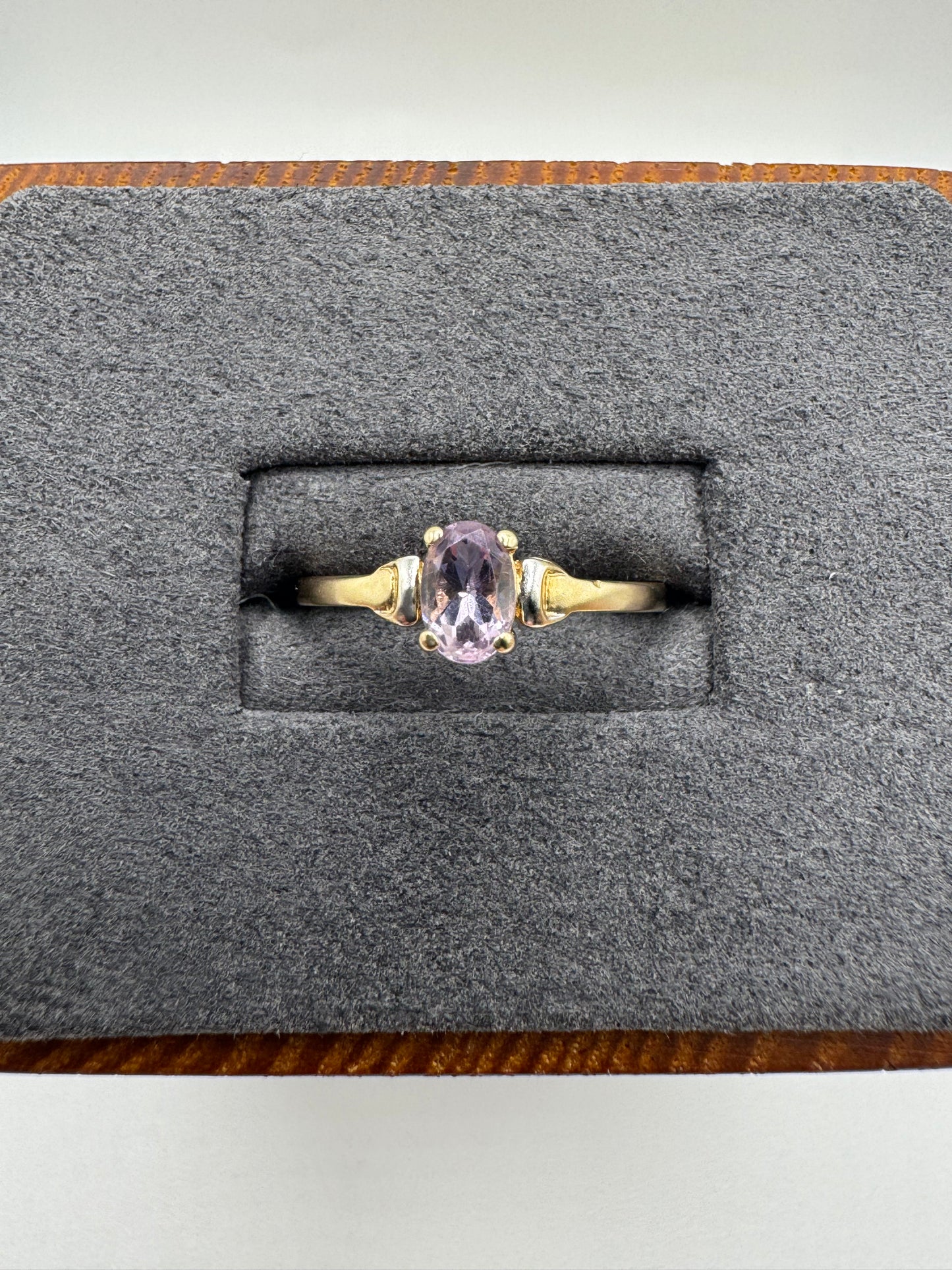 9ct gold amethyst ring