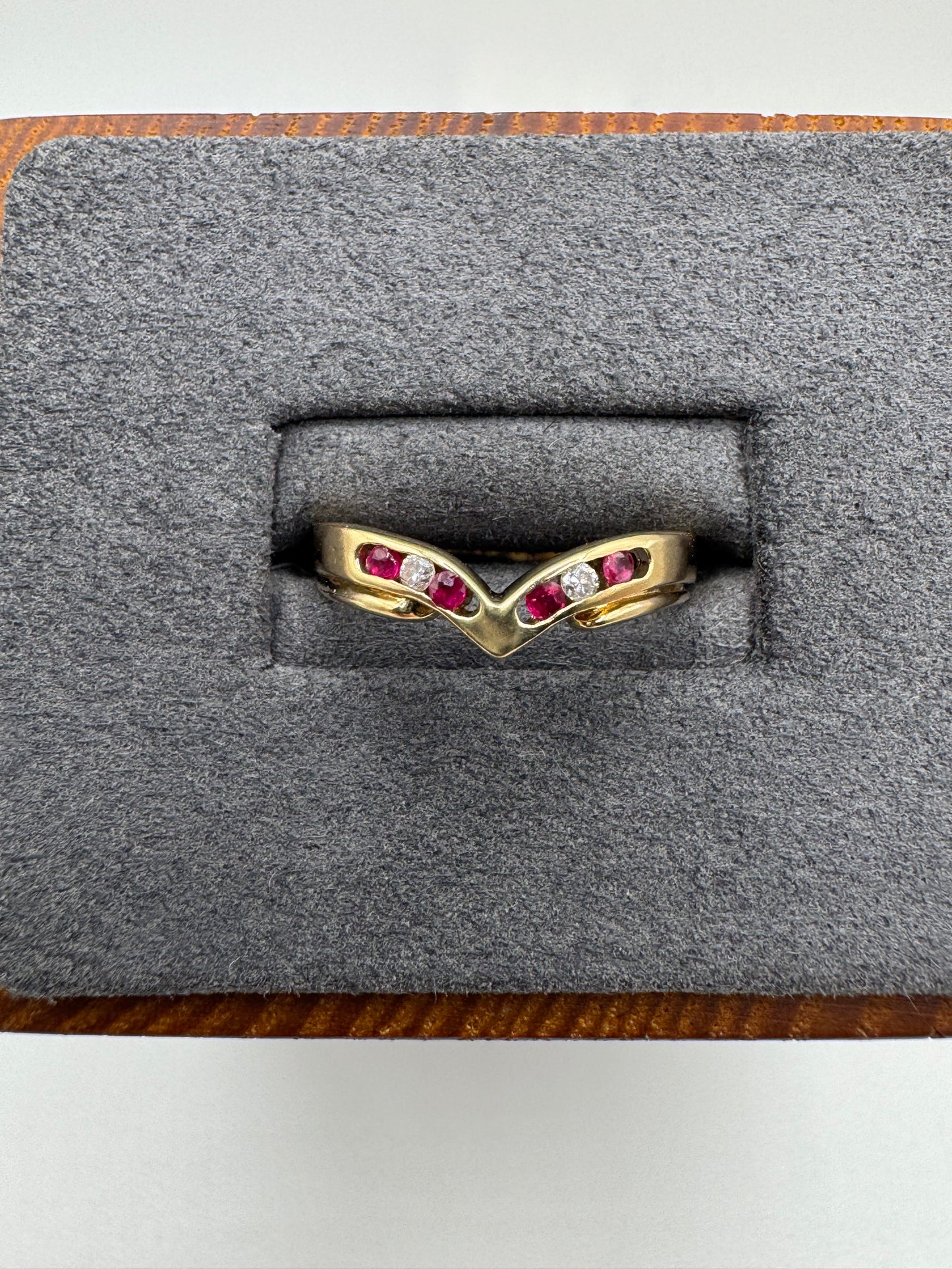 9ct gold ruby and diamond wishbone ring
