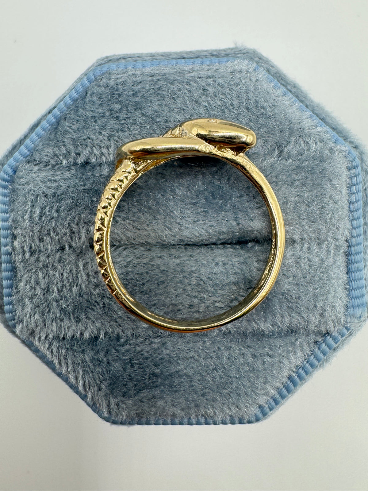 9ct gold sapphire snake ring