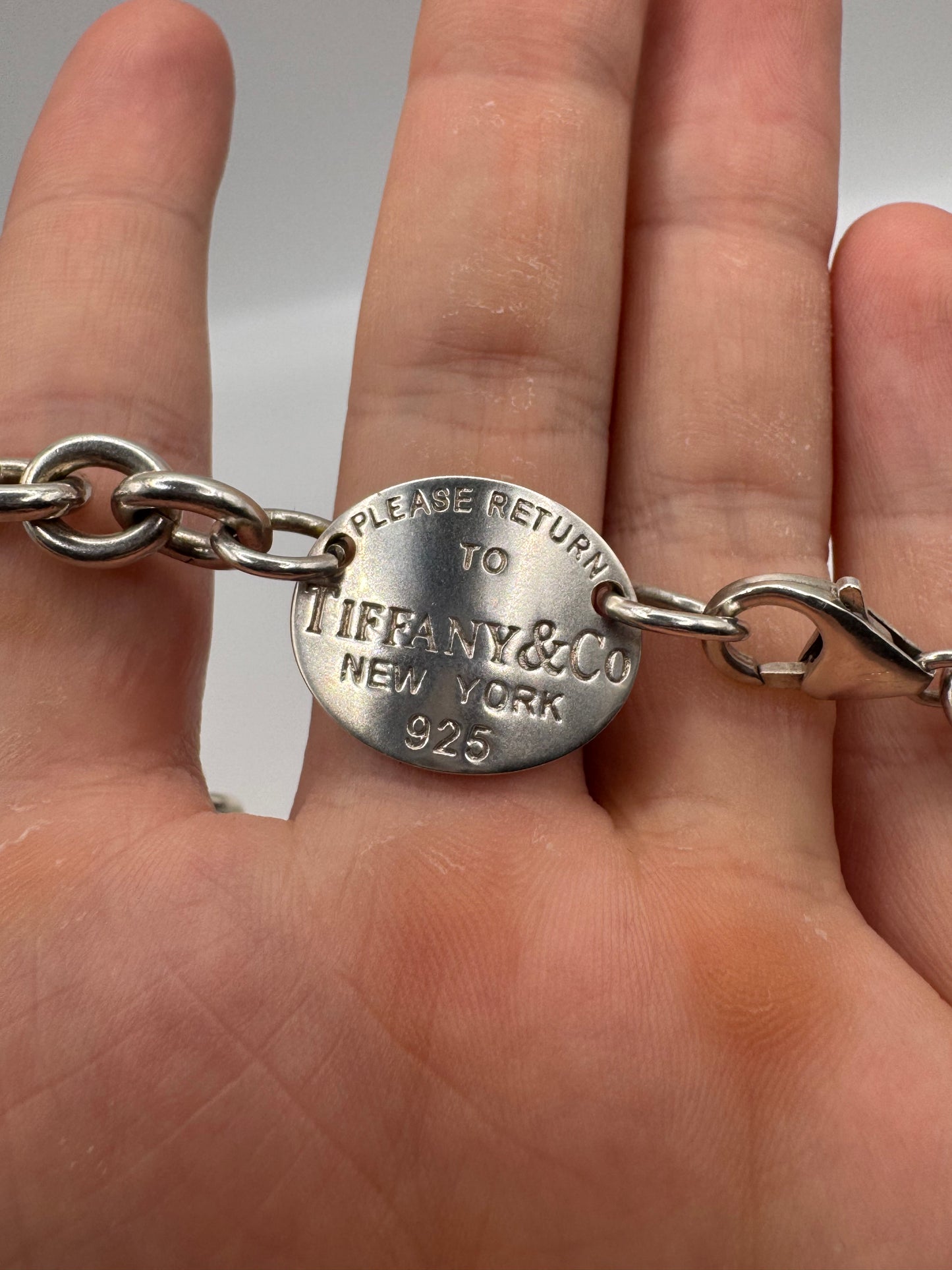 “Please return to Tiffany and co” silver chain