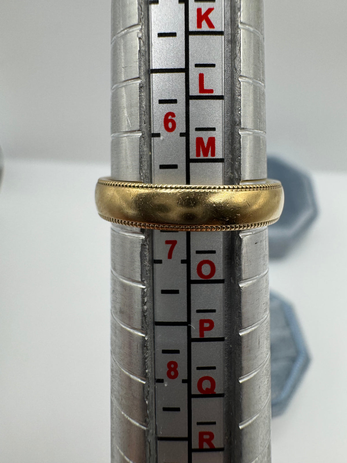 9ct gold band