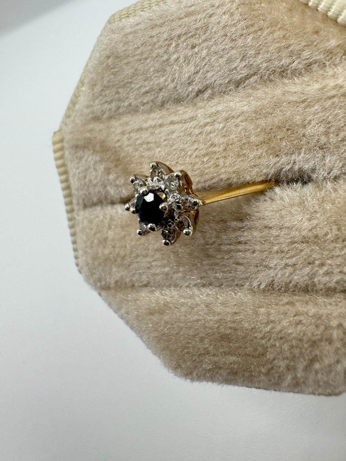 9ct gold sapphire and diamond ring