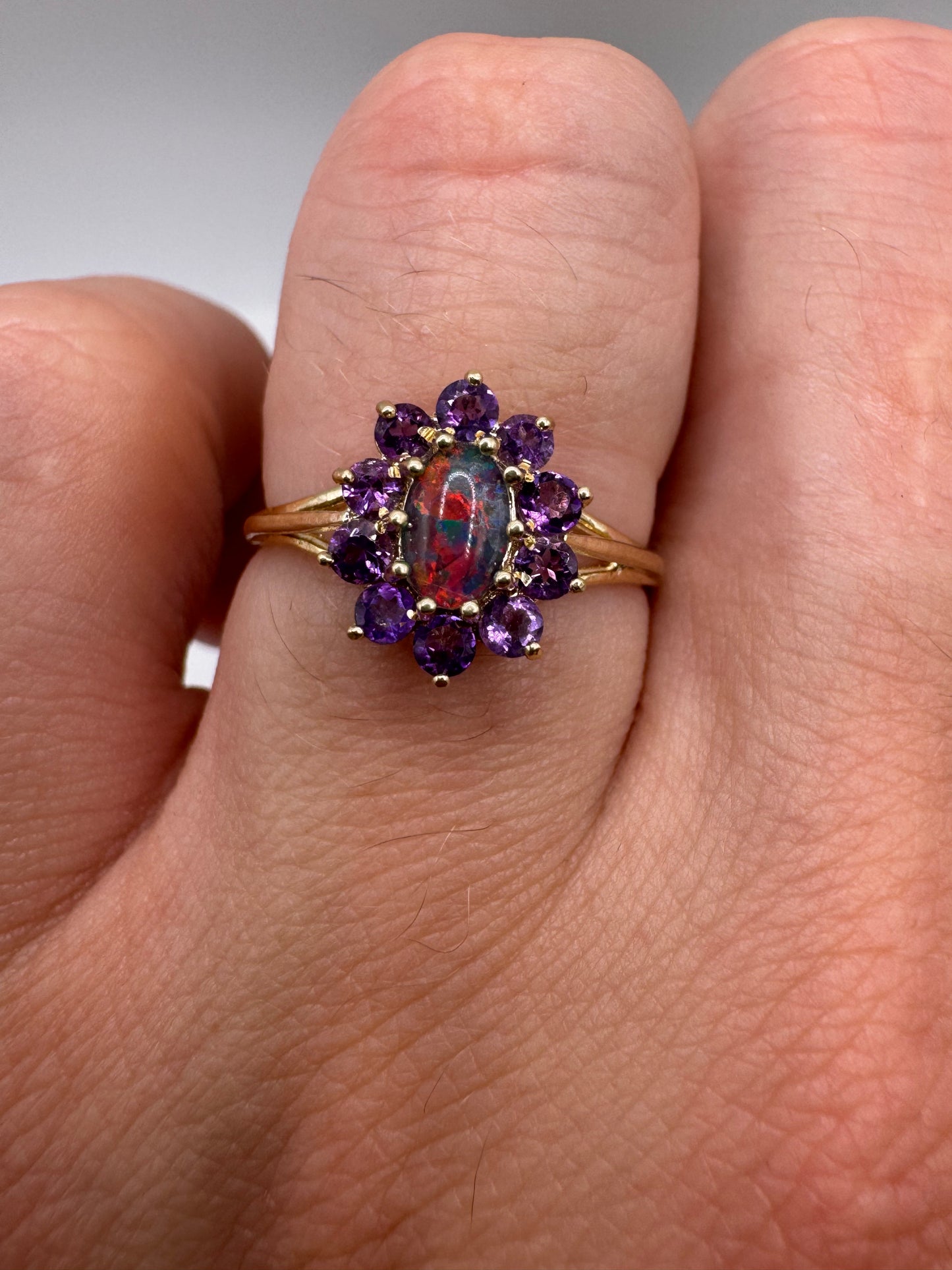 9ct gold black opal triplet and amethyst ring