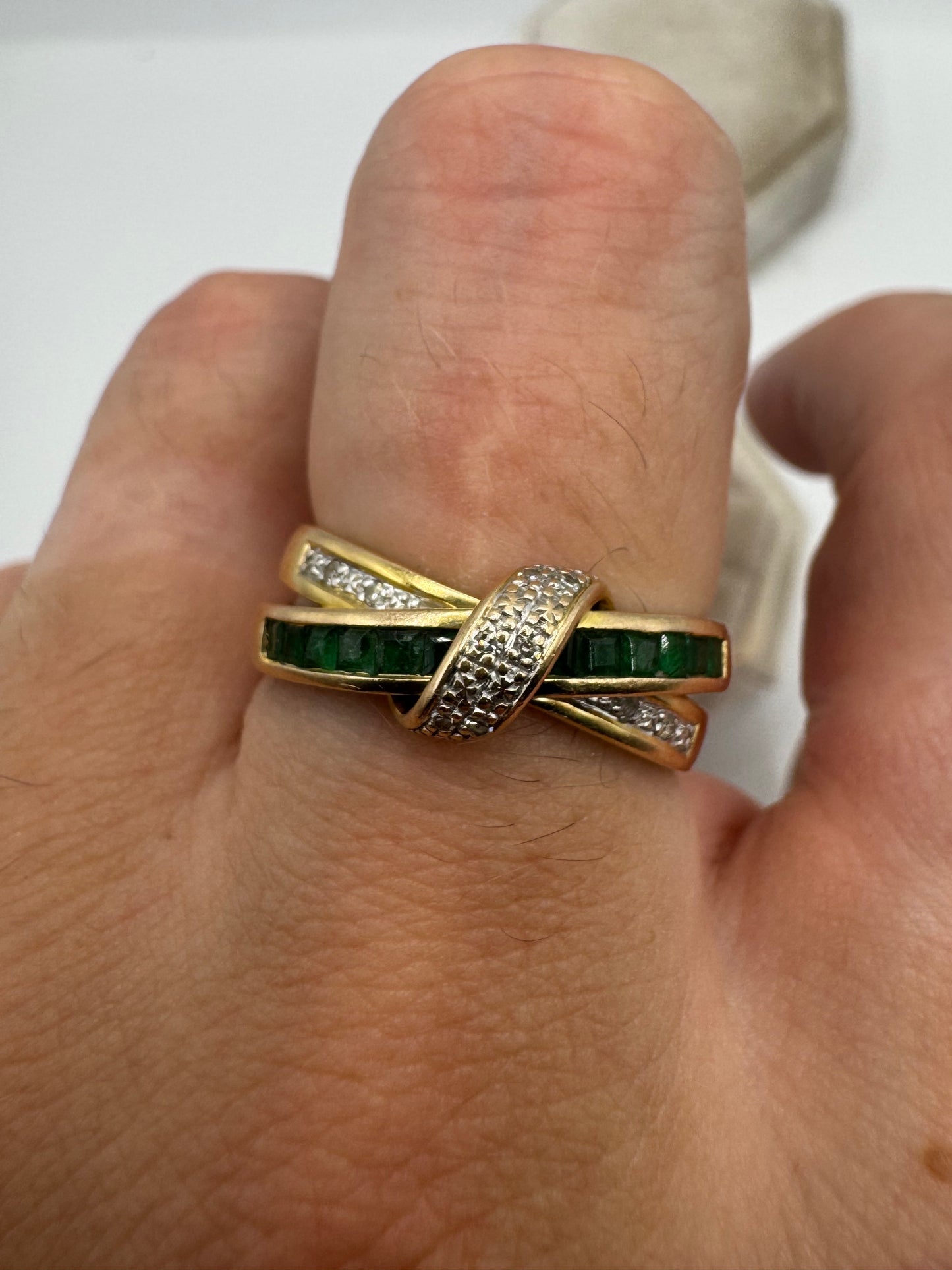 9ct gold emerald and diamond crossover ring