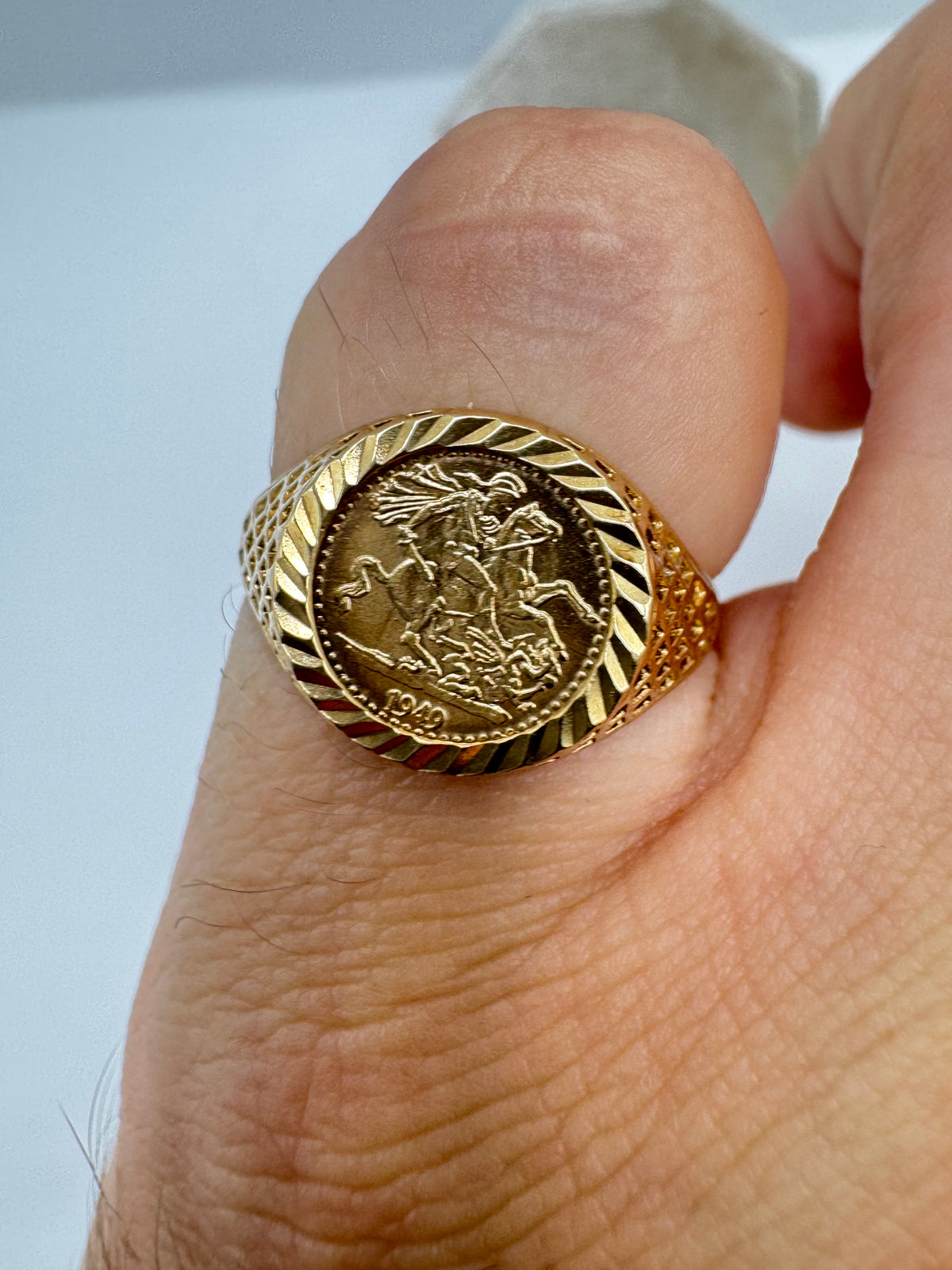 9ct gold St George medallion ring