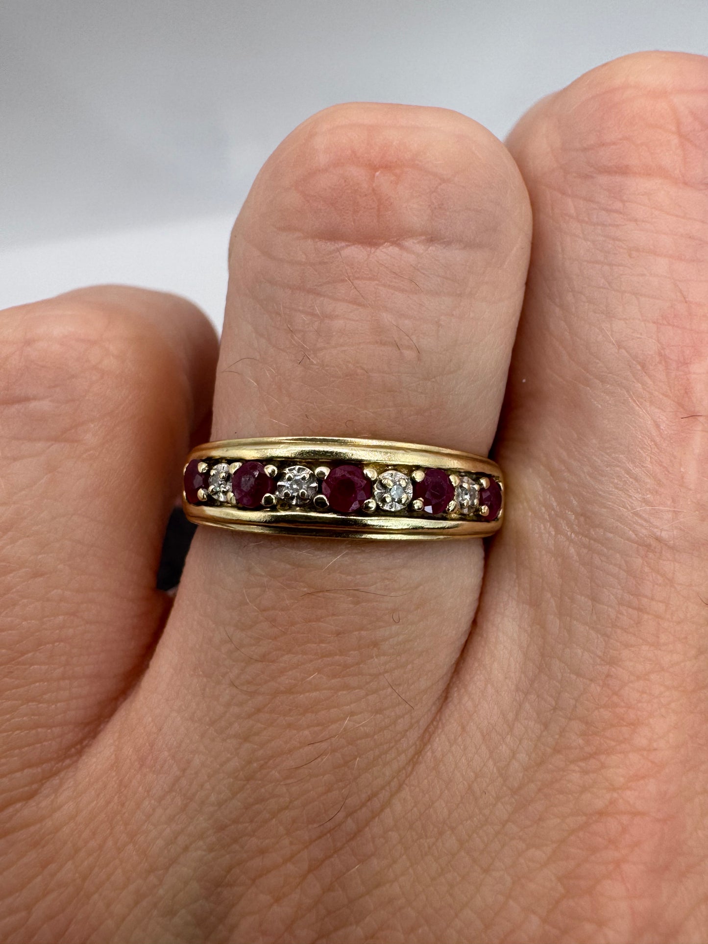 9ct gold ruby and diamond ring