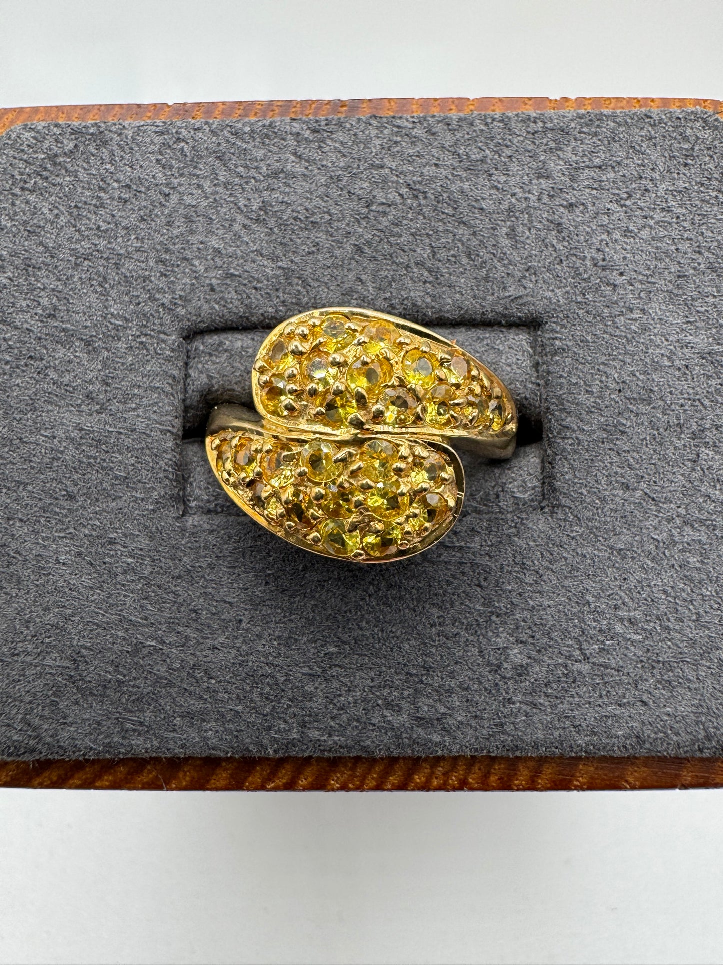 Heavy 9ct gold citrine cluster ring