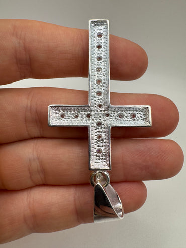 Silver cross pendant