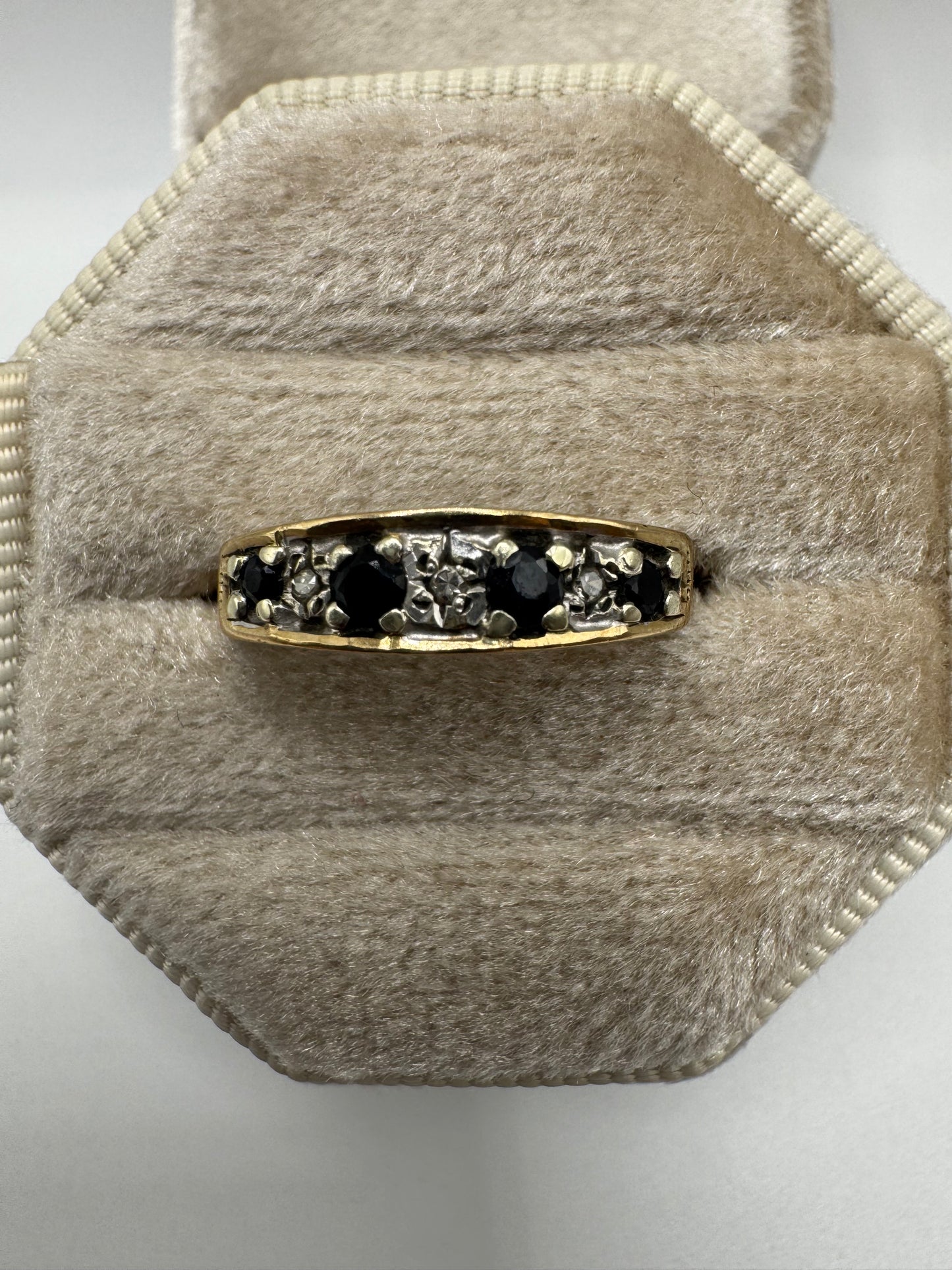 9ct gold sapphire and diamond ring
