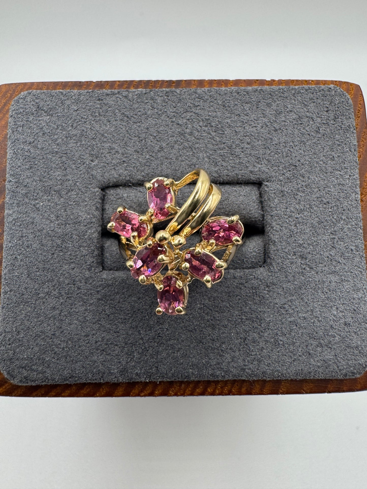 9ct gold tourmaline cluster ring