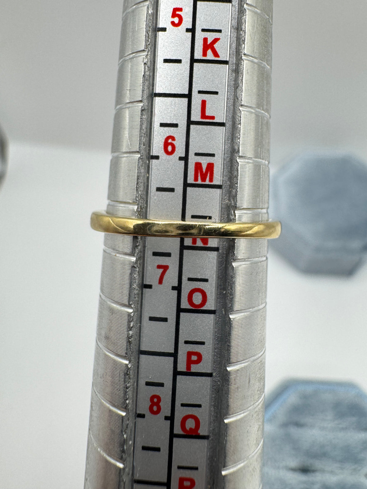 9ct gold 33 point diamond ring