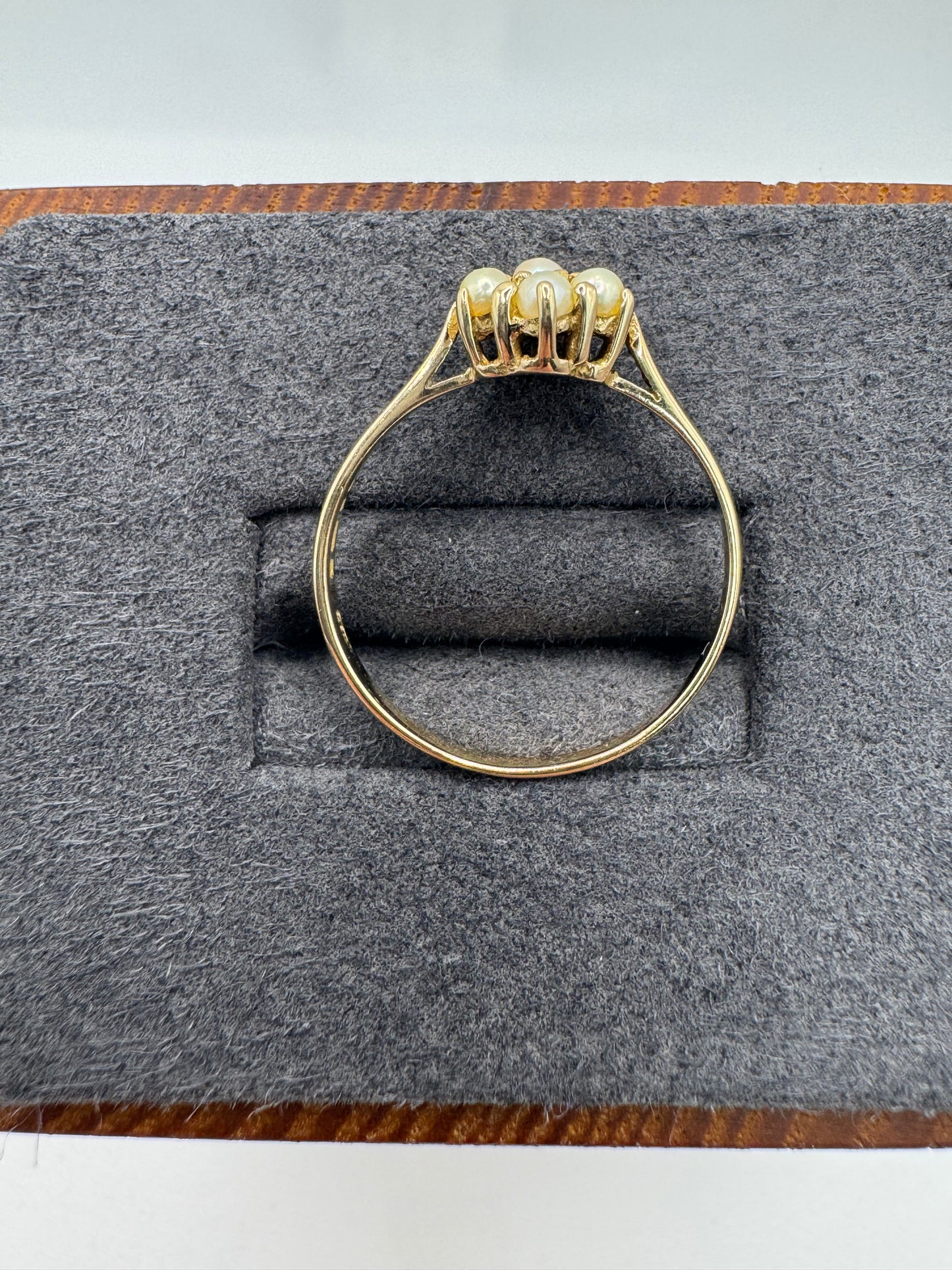 9ct gold pearl cluster ring