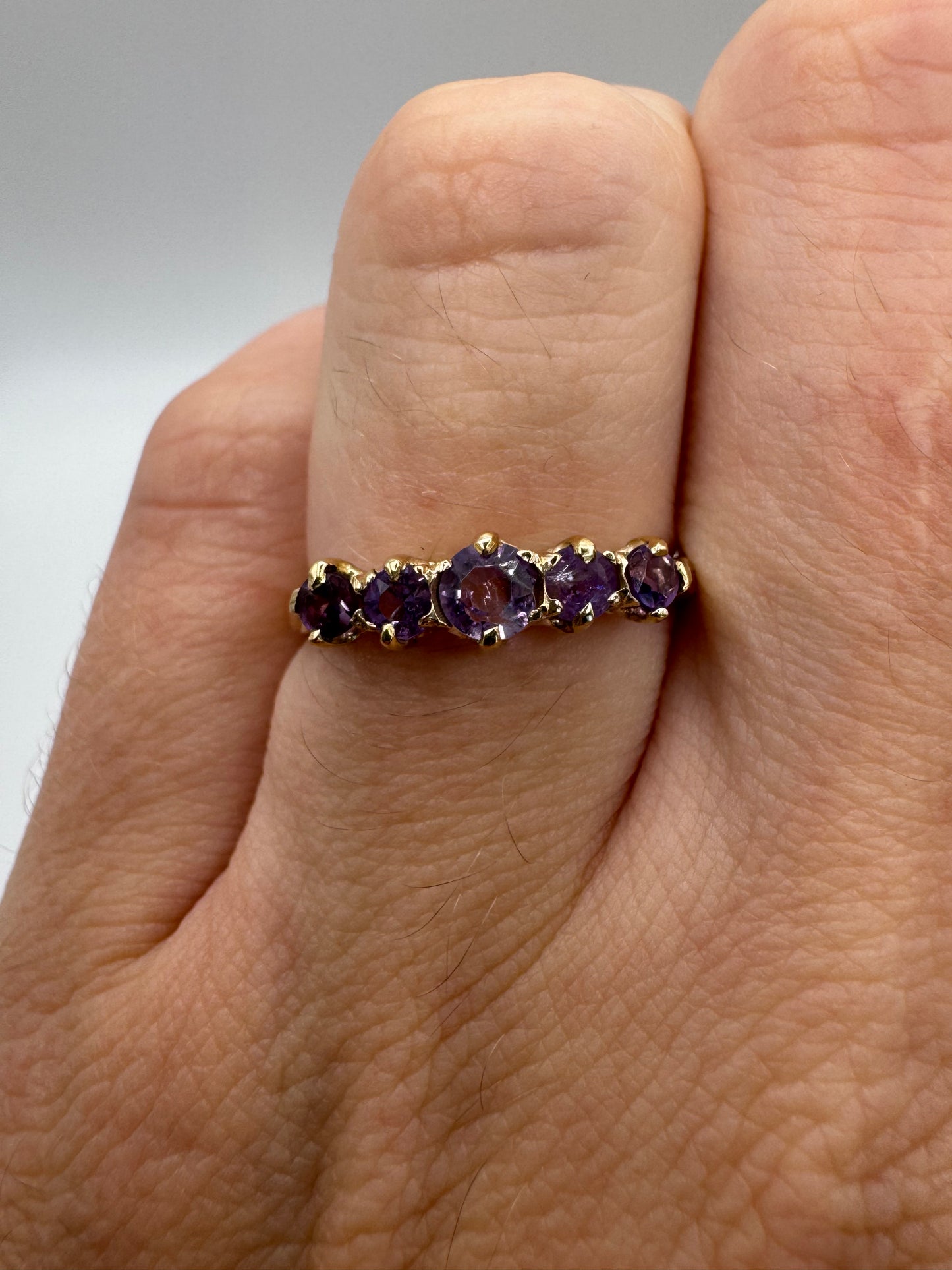 9ct gold amethyst ring