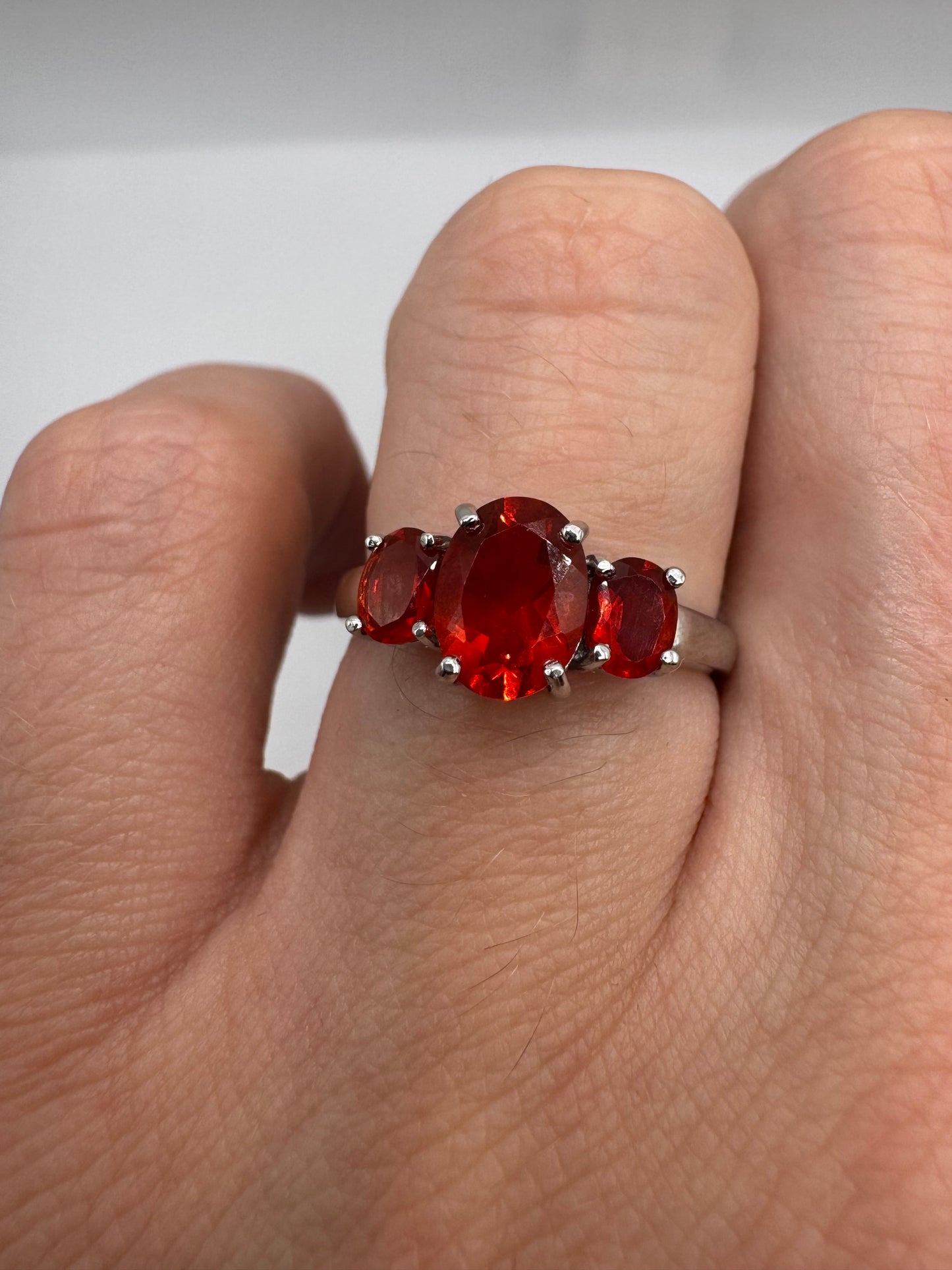 9ct white gold quartz ring