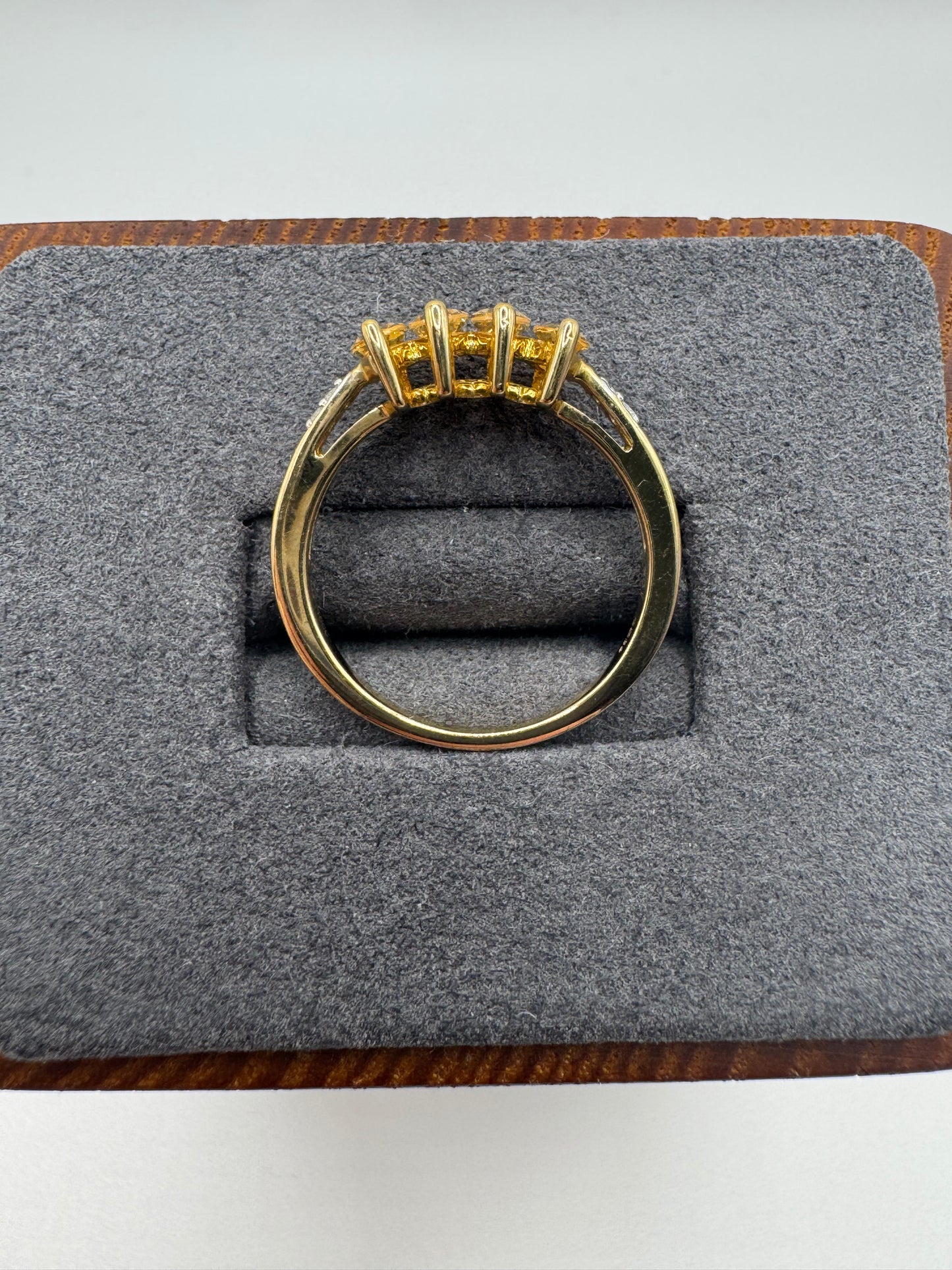 9ct gold citrine and diamond ring
