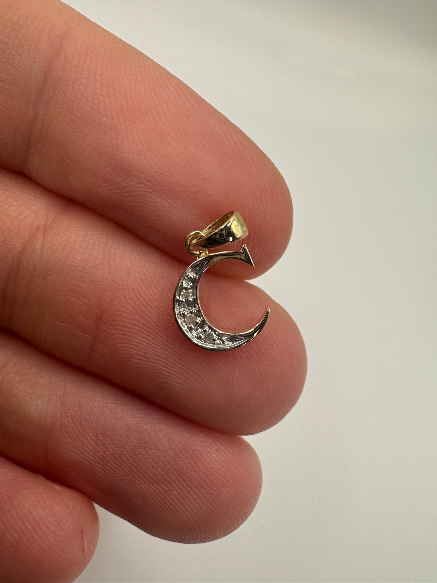 9ct gold diamond initial C charm