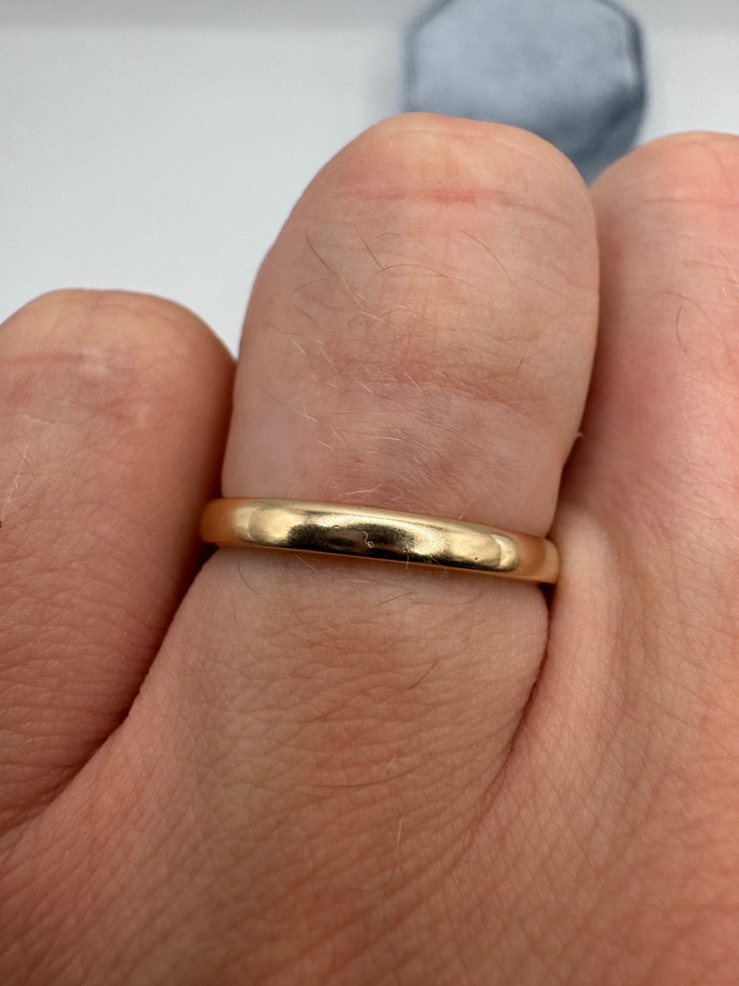 9ct gold plain band
