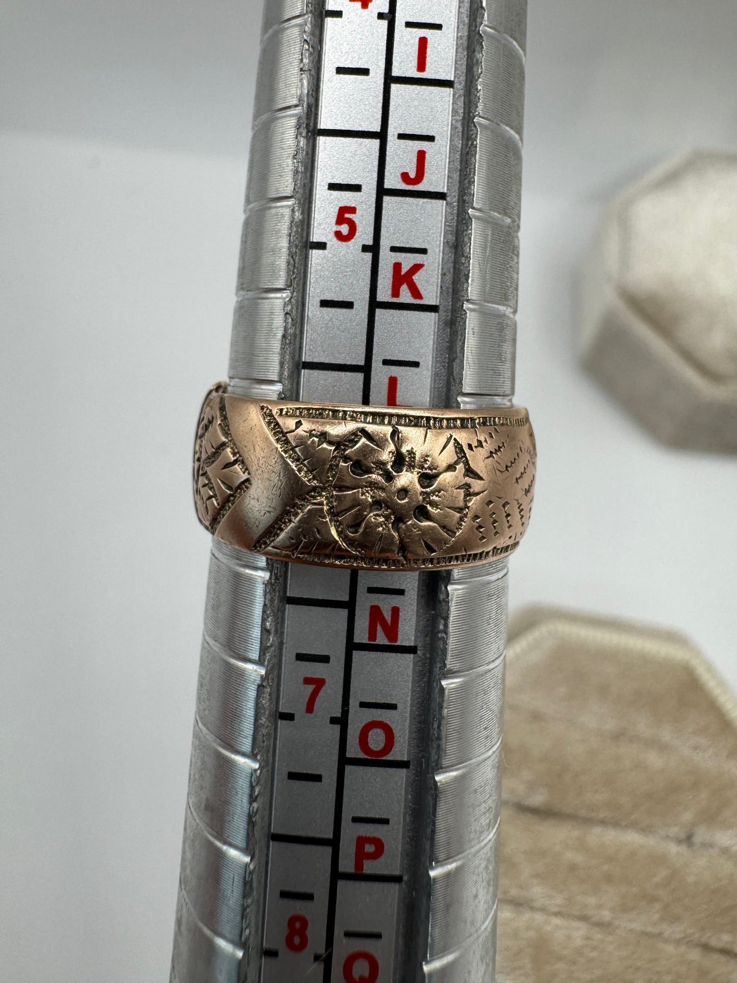 9ct rose gold engraved buckle ring