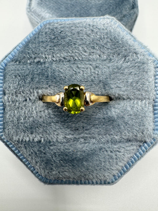 9ct two-tone gold peridot ring