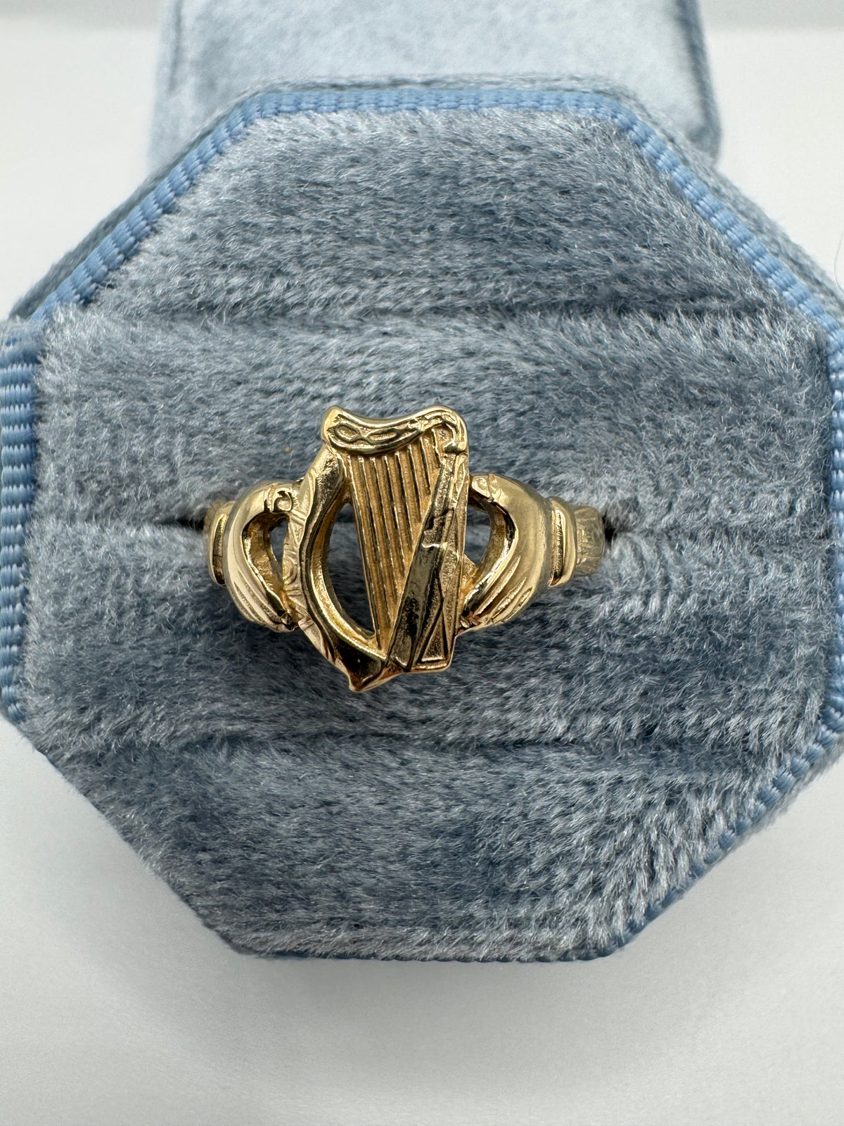 9ct gold harp ring