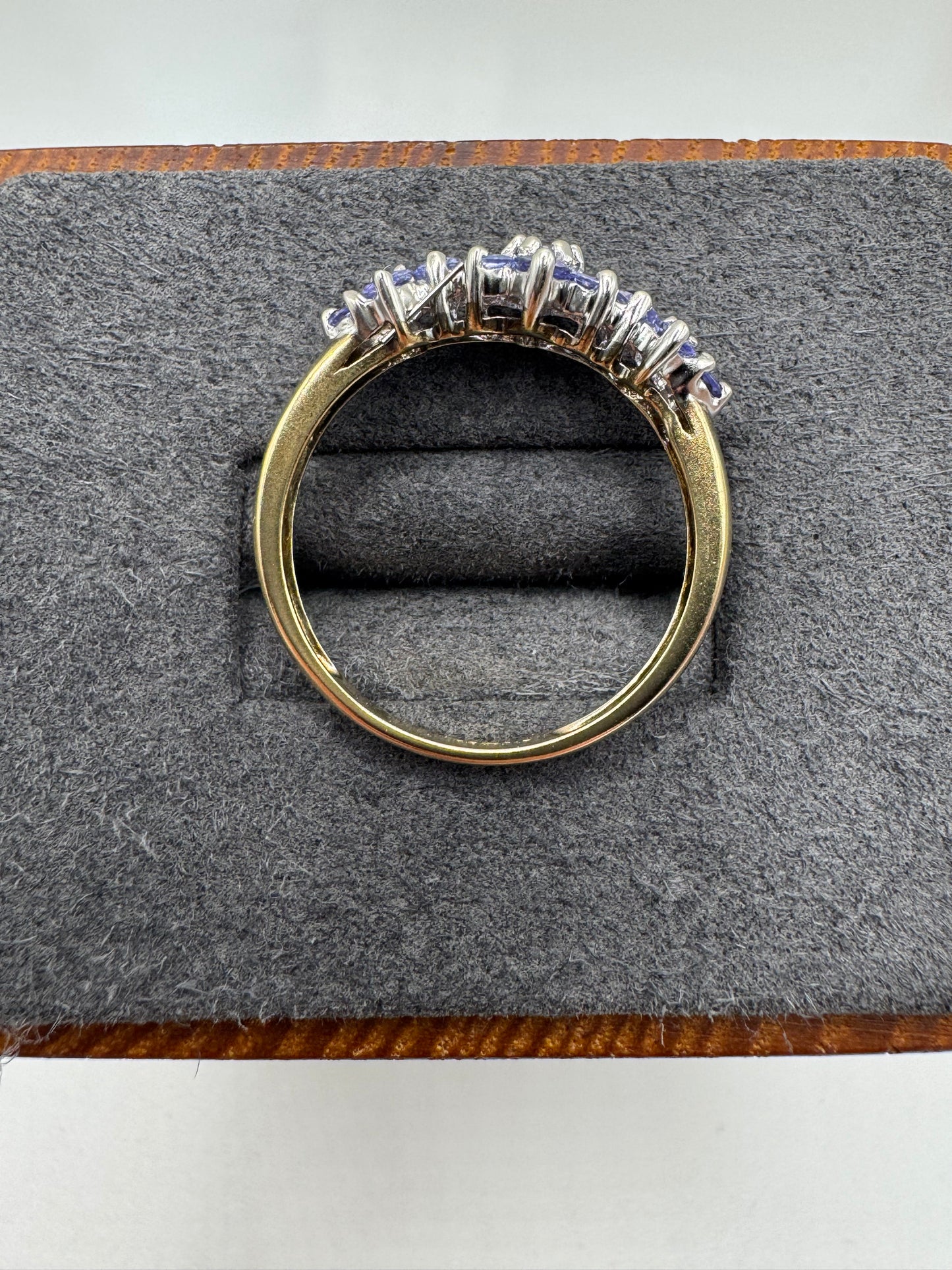9ct gold tanzanite cluster ring