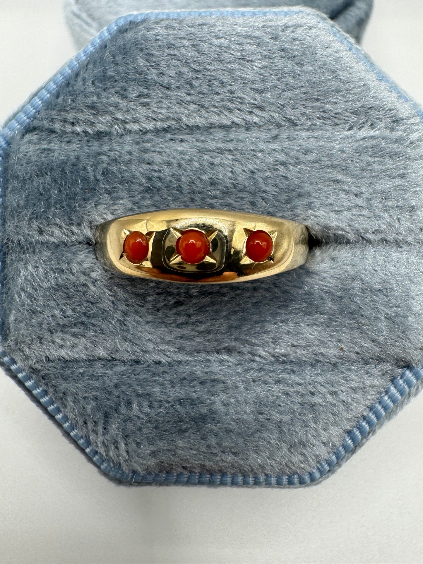 9ct gold coral gypsy ring