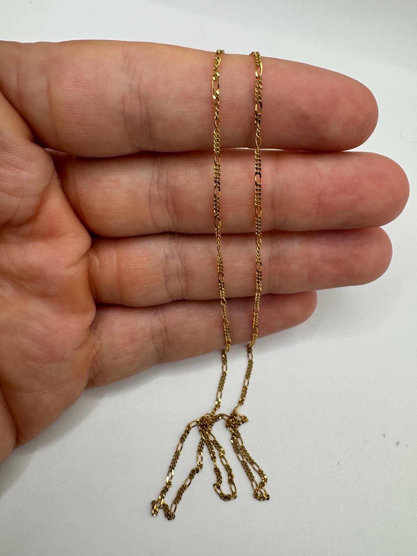 9ct gold chain 79 16”