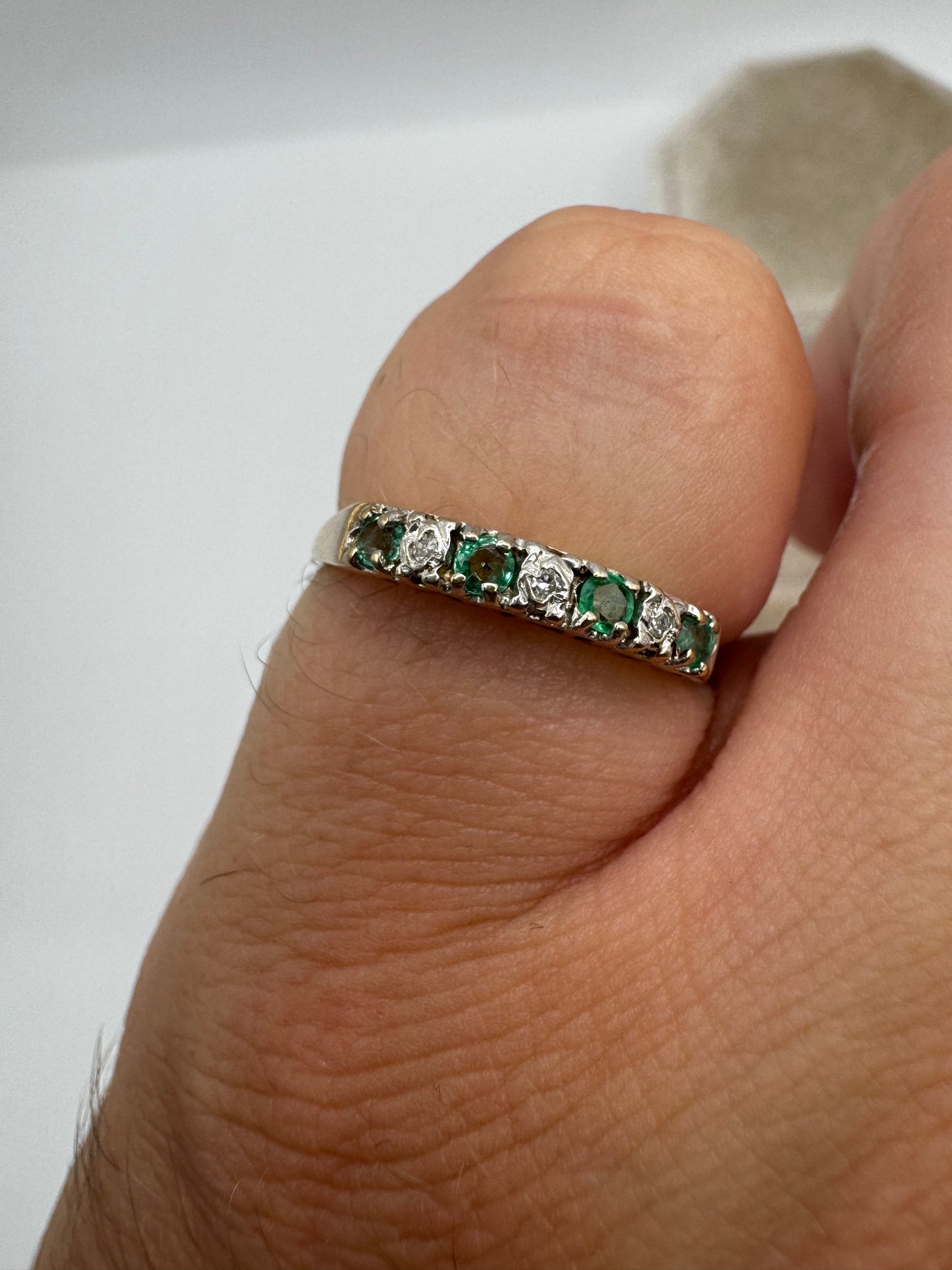 9ct gold emerald and diamond ring