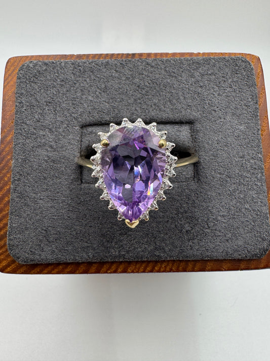 9ct gold amethyst and diamond cocktail ring