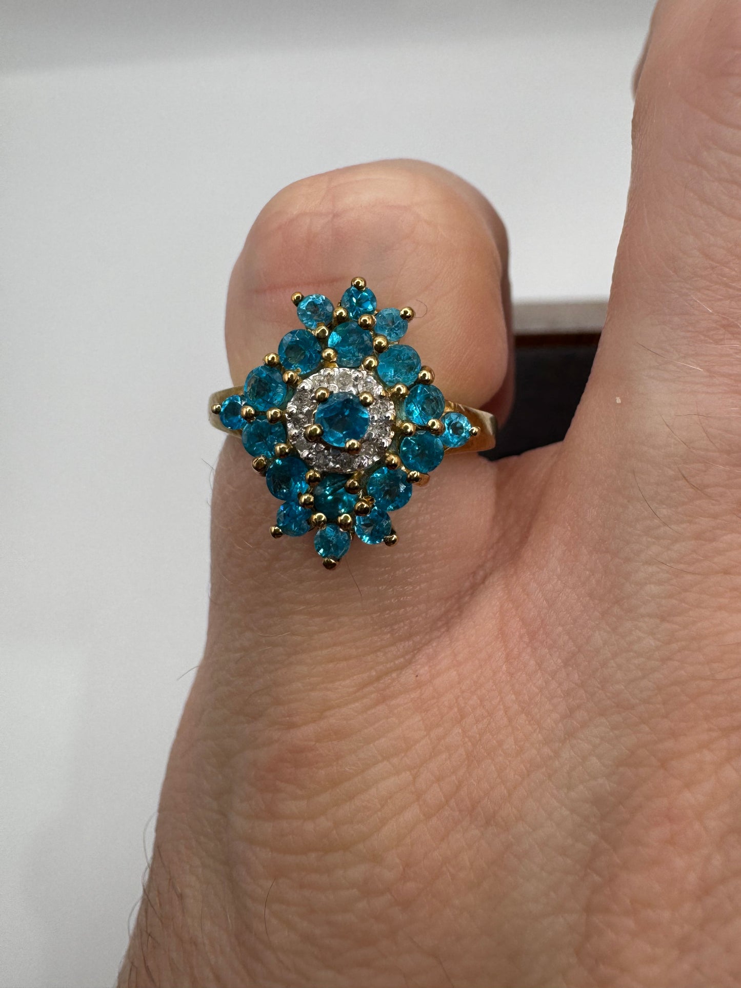 9ct gold apatite and diamond cluster ring