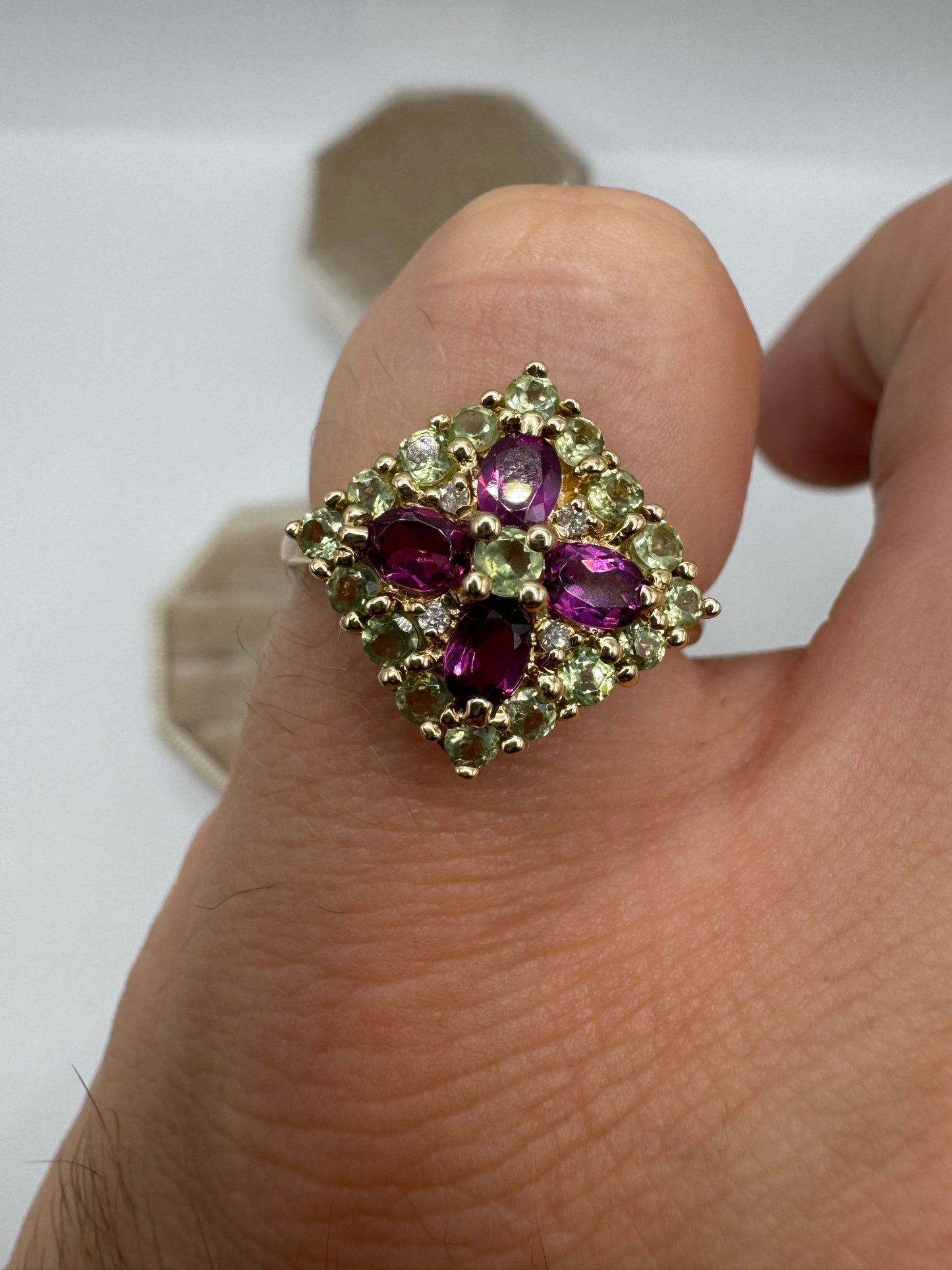 9ct gold tourmaline cluster ring
