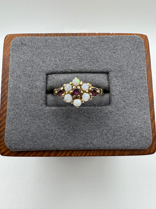 9ct gold amethyst and opal ring