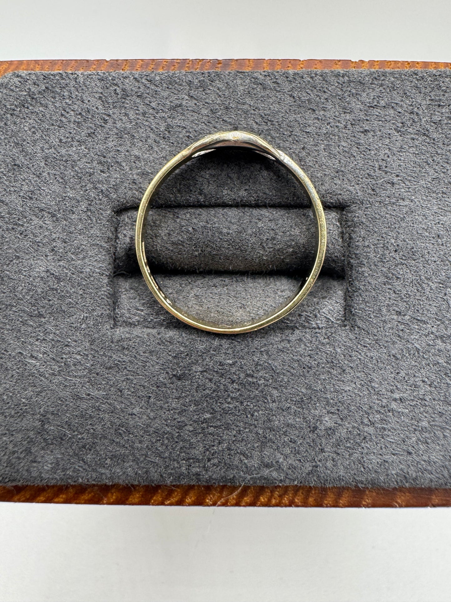 9ct gold diamond infinity ring
