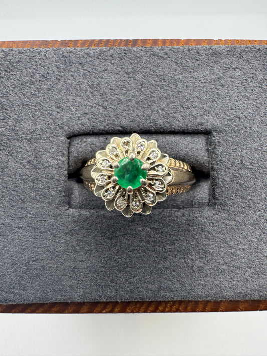 9ct gold emerald and diamond cluster ring