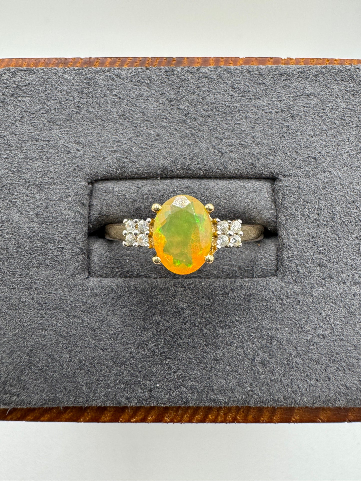 9ct gold opal and zircon ring