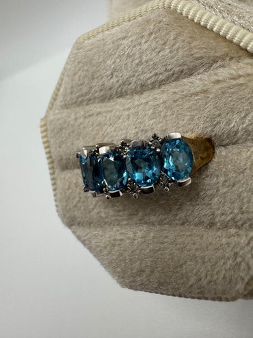 9ct gold topaz and diamond ring