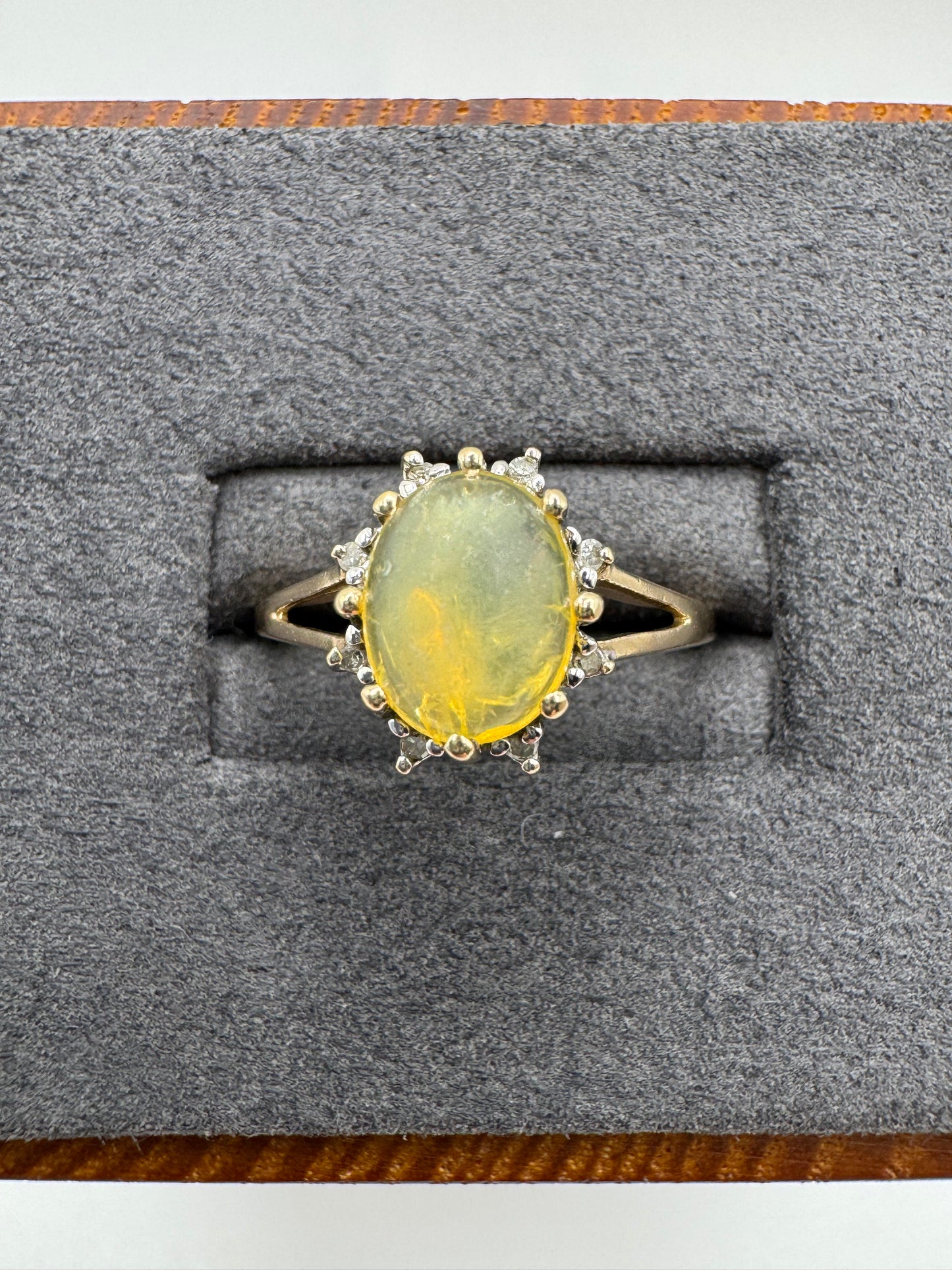 9ct gold opal and diamond cluster ring
