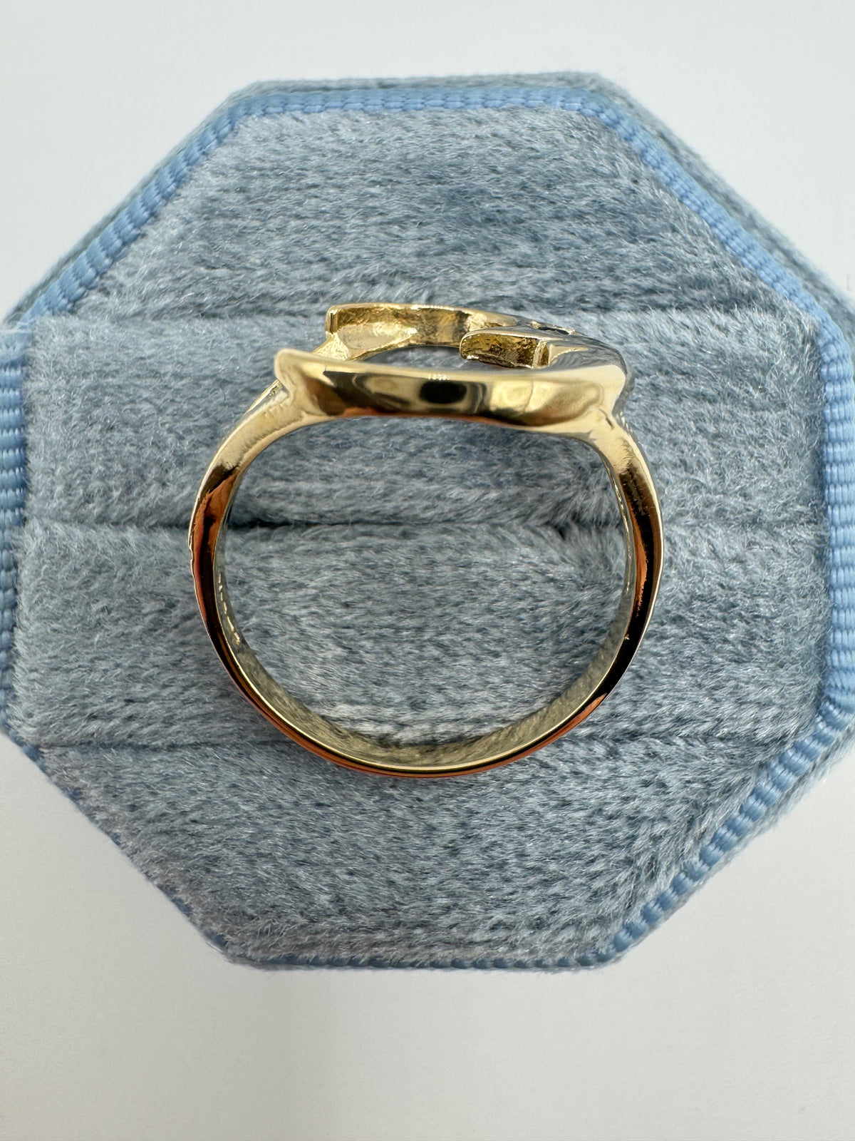 9ct gold sapphire moon ring