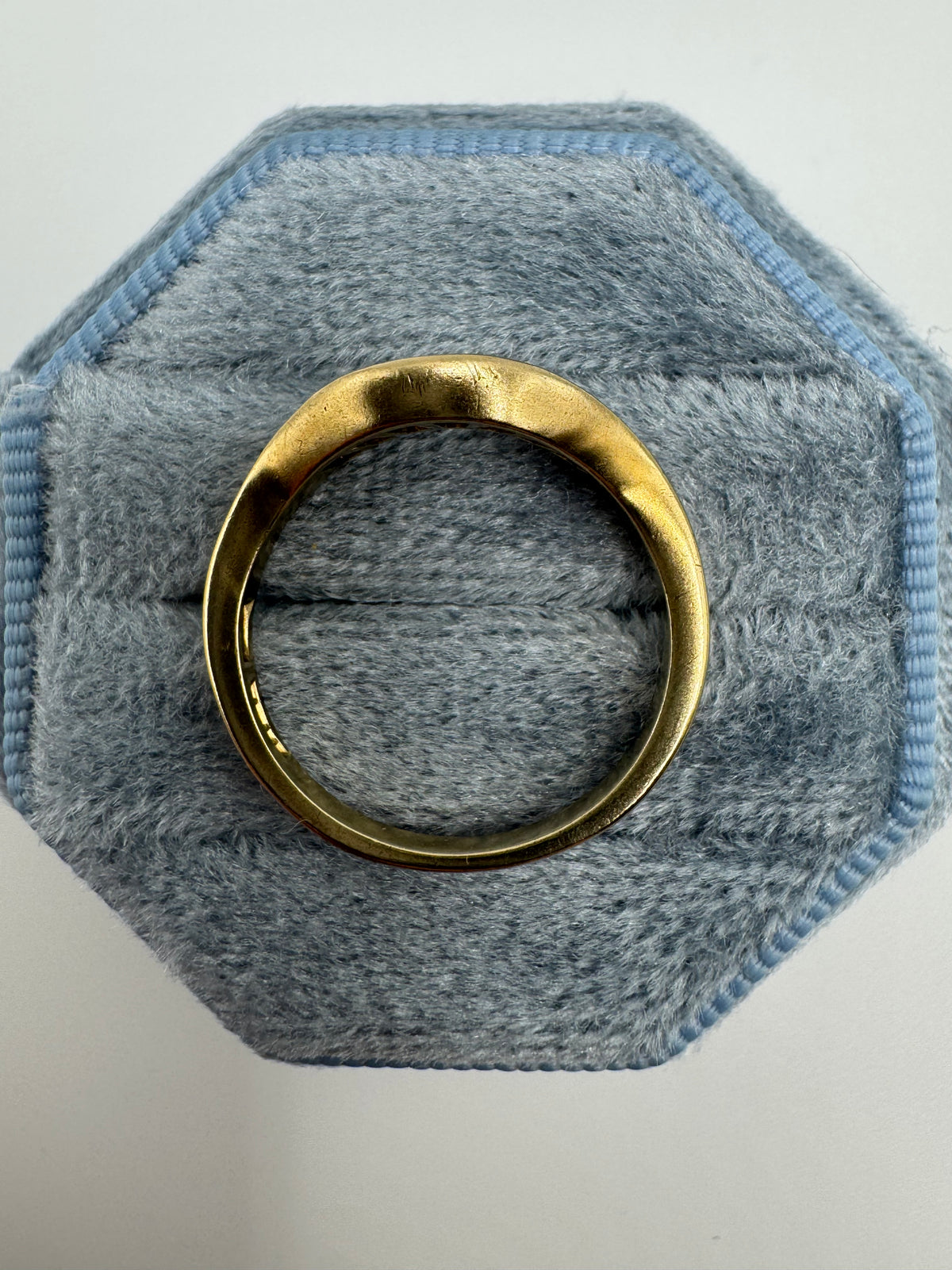 9ct gold ruby and diamond ring