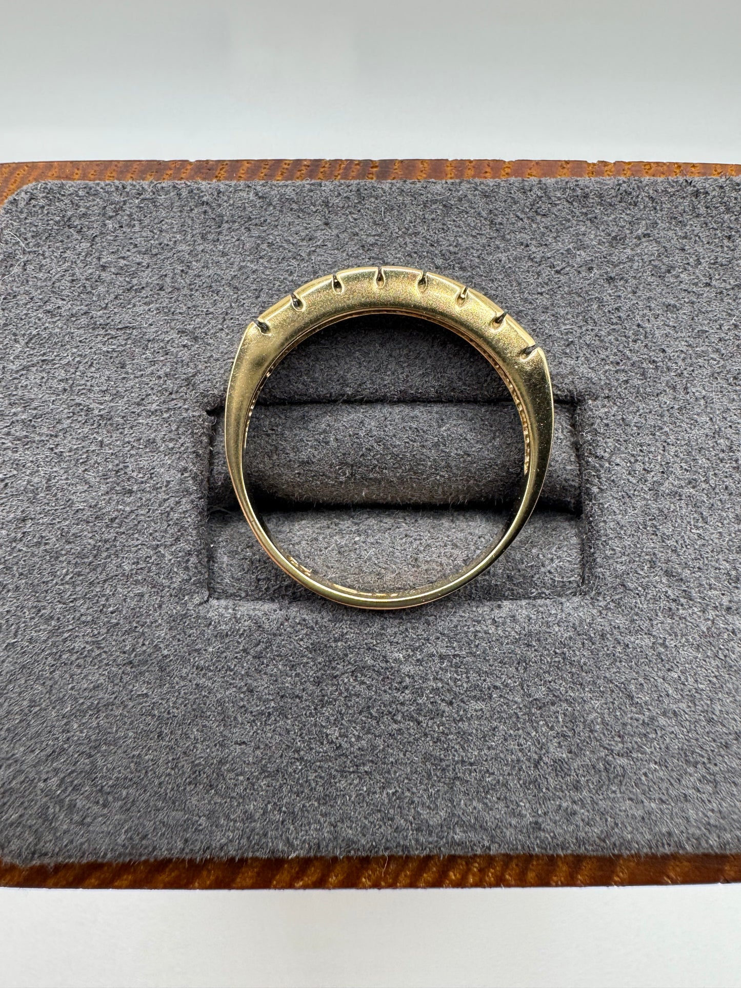 9ct gold tanzanite and zircon ring