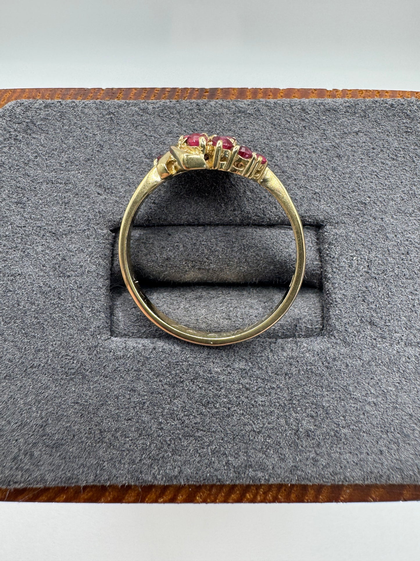 9ct gold ruby cluster ring