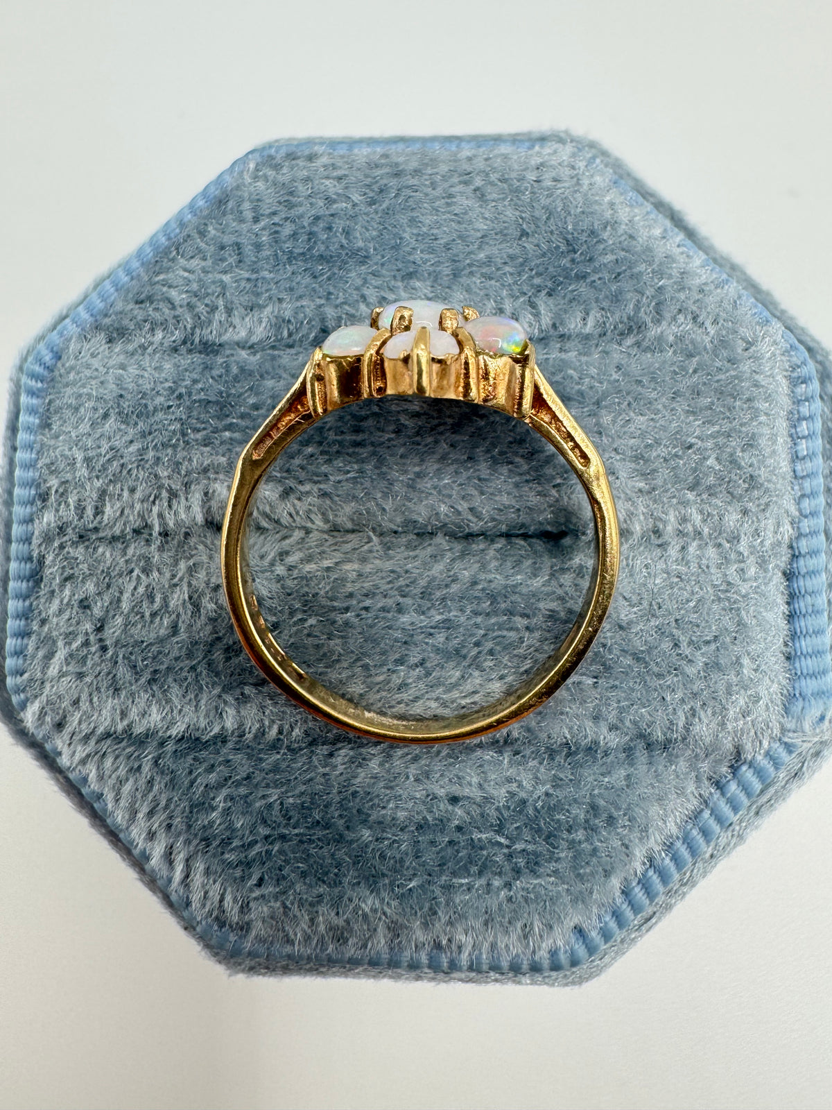 9ct gold opal cluster ring