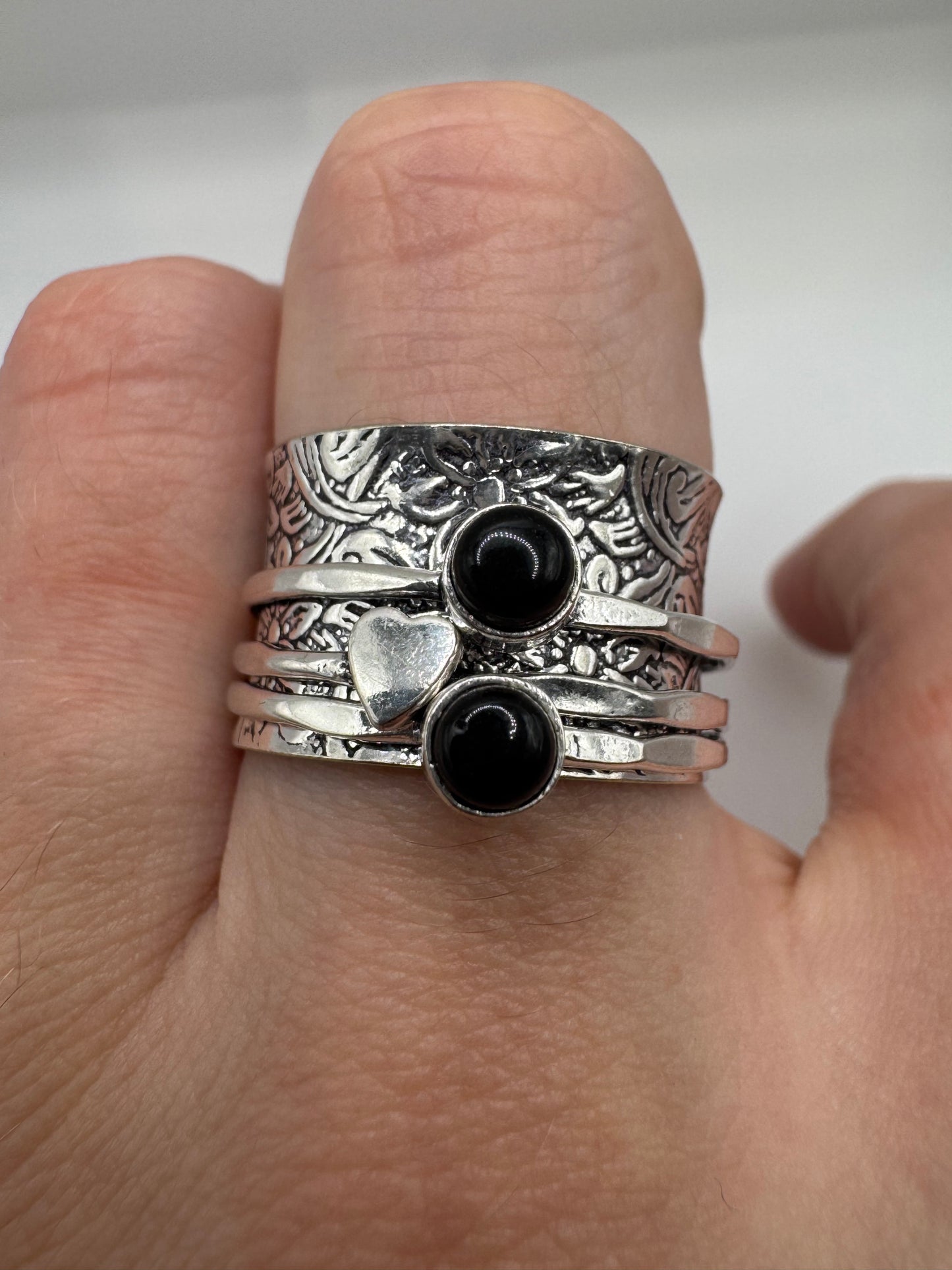 Silver onyx and heart spinning ring (9-S)