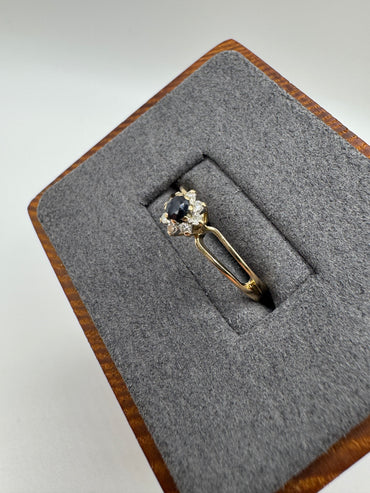 9ct gold sapphire and diamond ring
