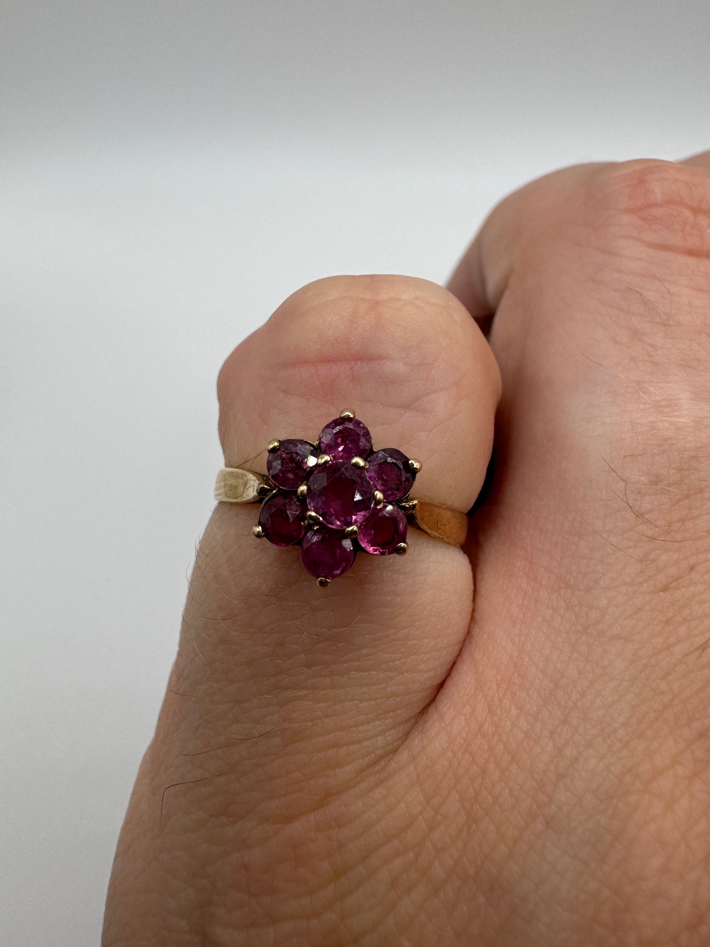 9ct gold ruby cluster ring